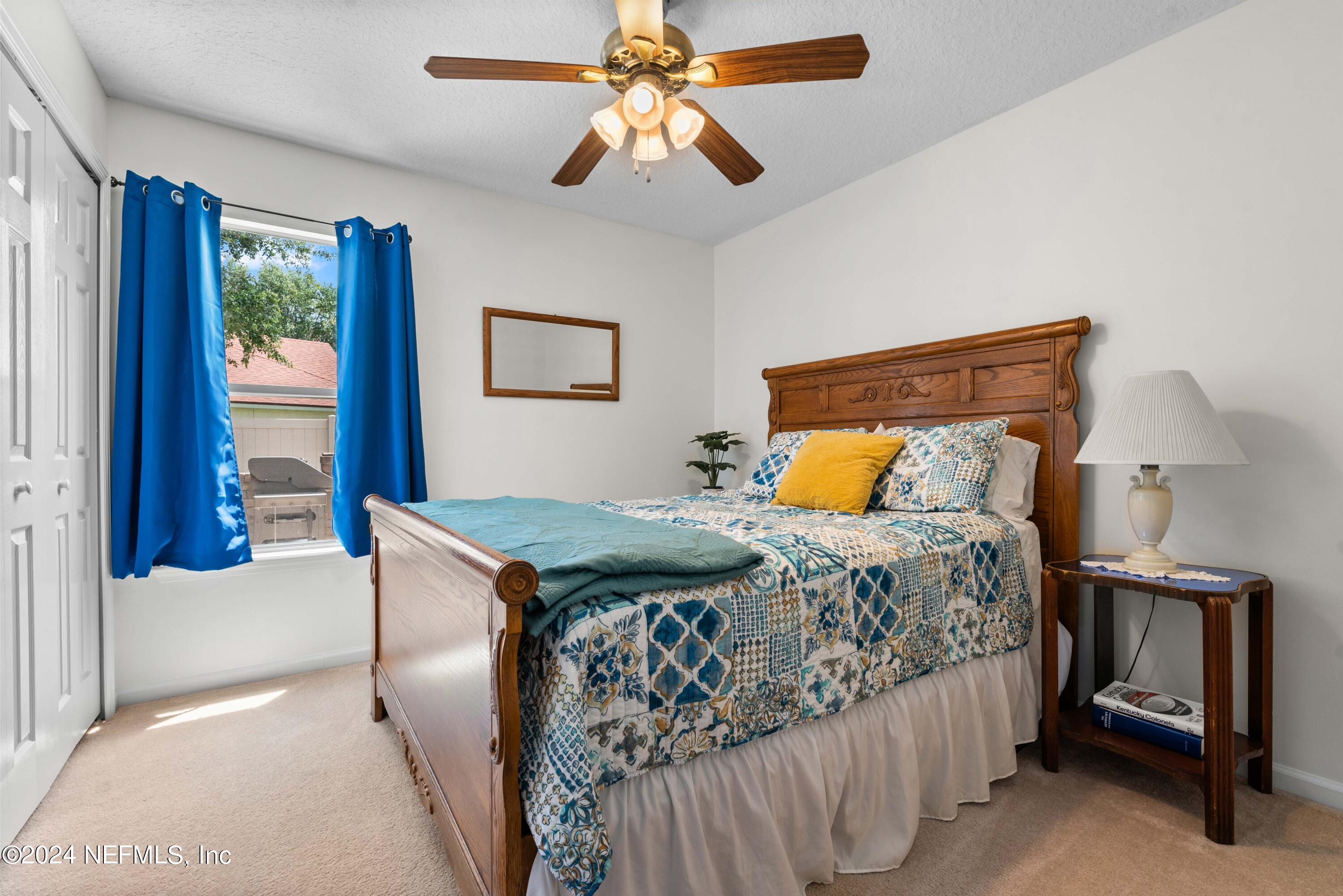 13808 FISH EAGLE Drive W