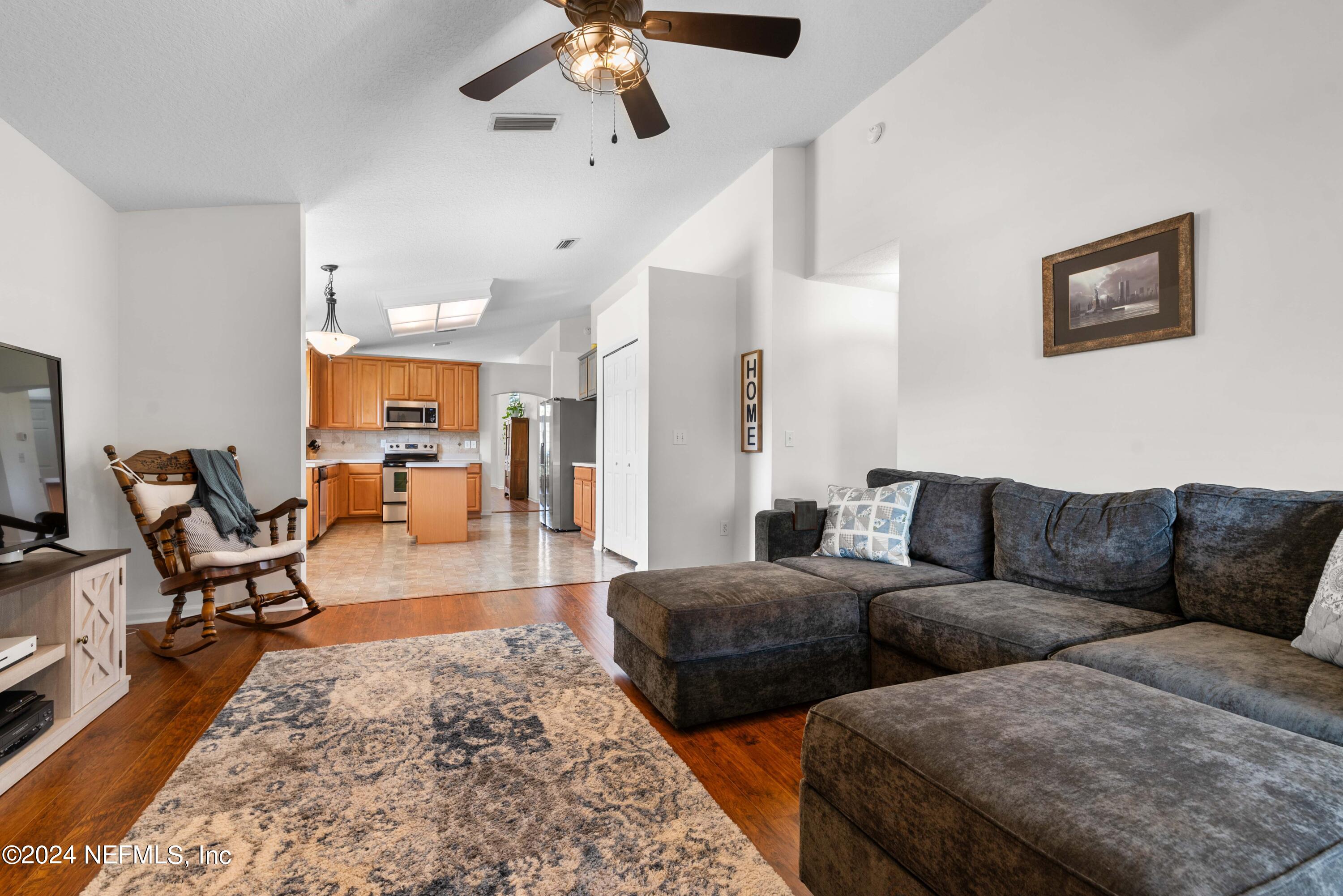 13808 FISH EAGLE Drive W