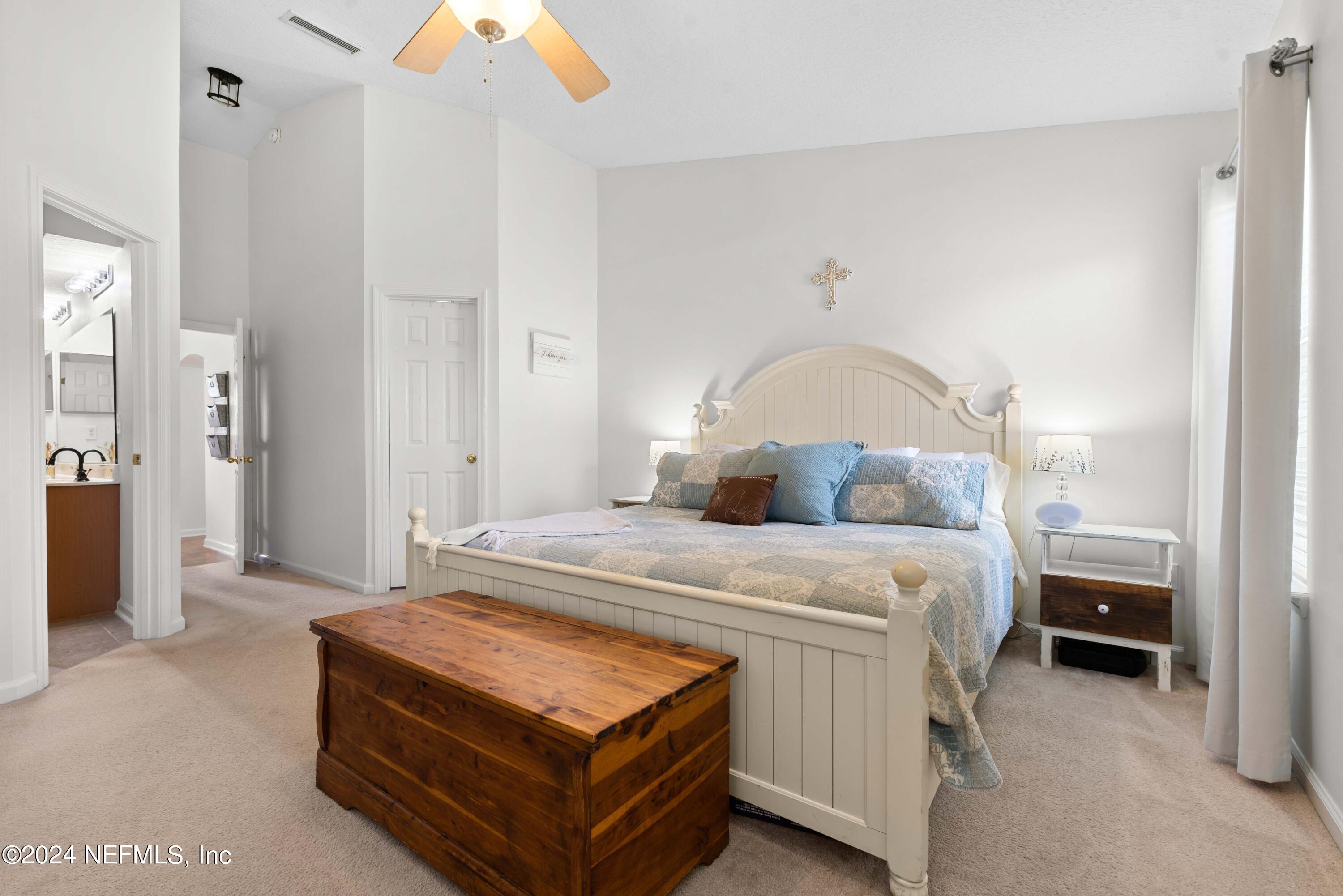 13808 FISH EAGLE Drive W