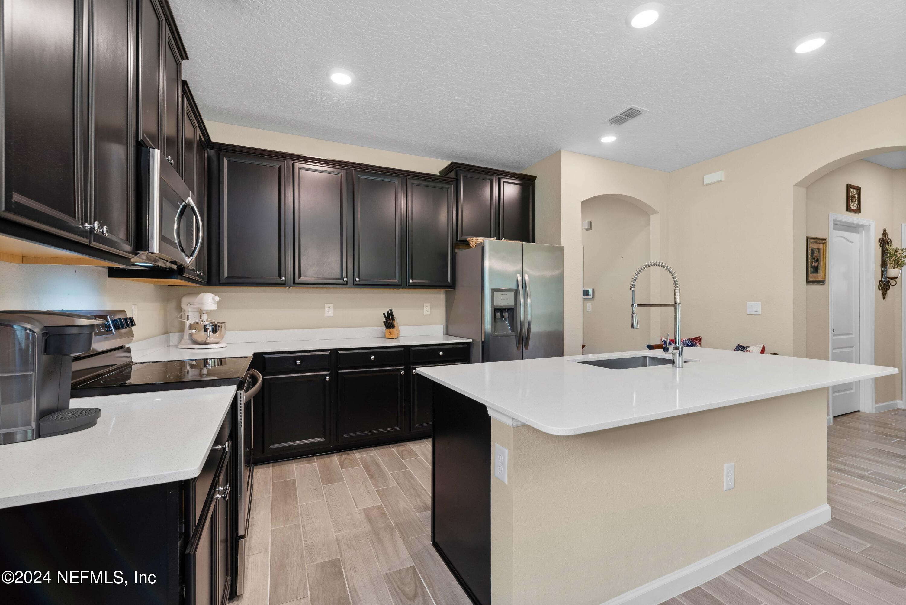 6925 ODEN CREEK Court