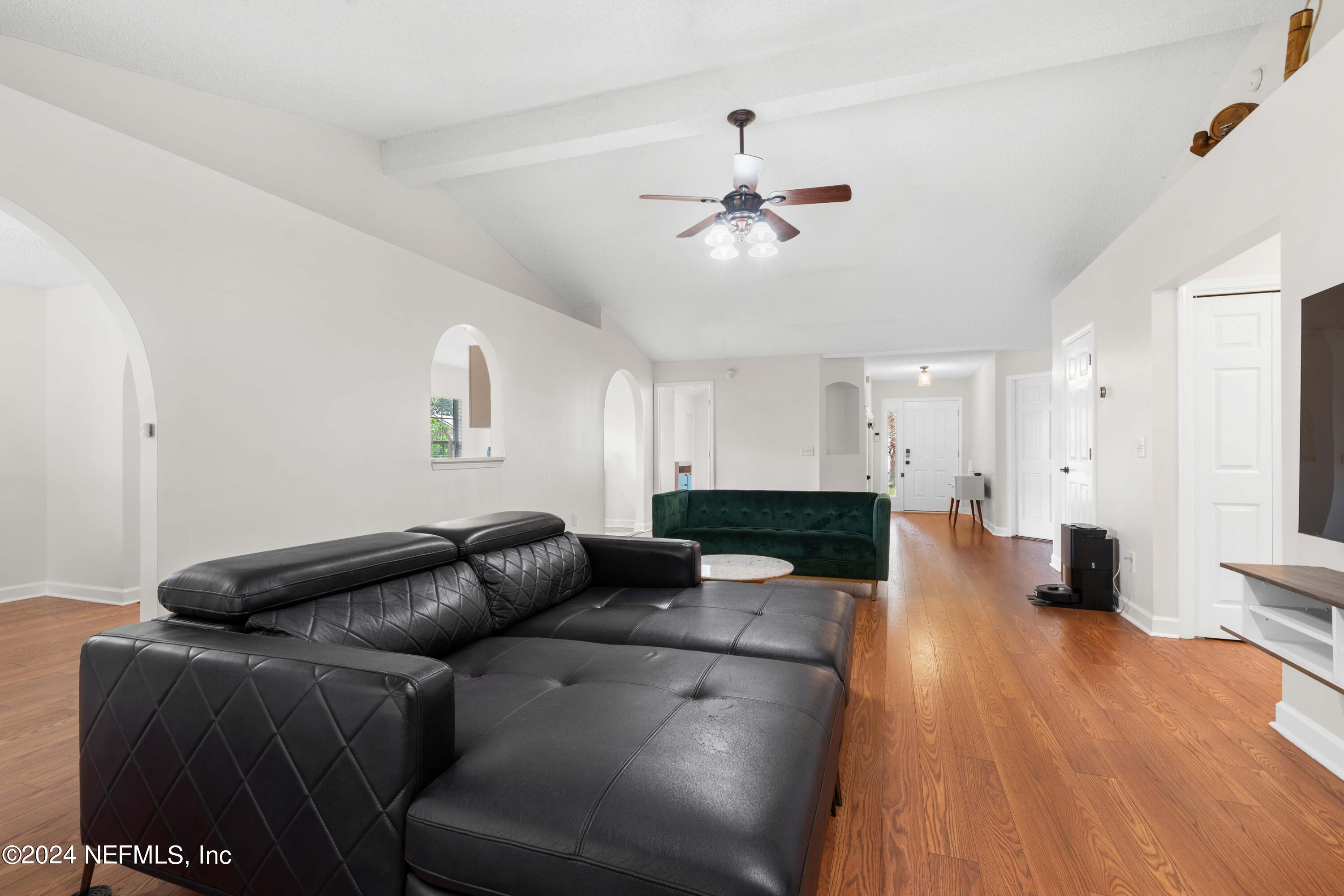 1062 TOLKIEN Lane