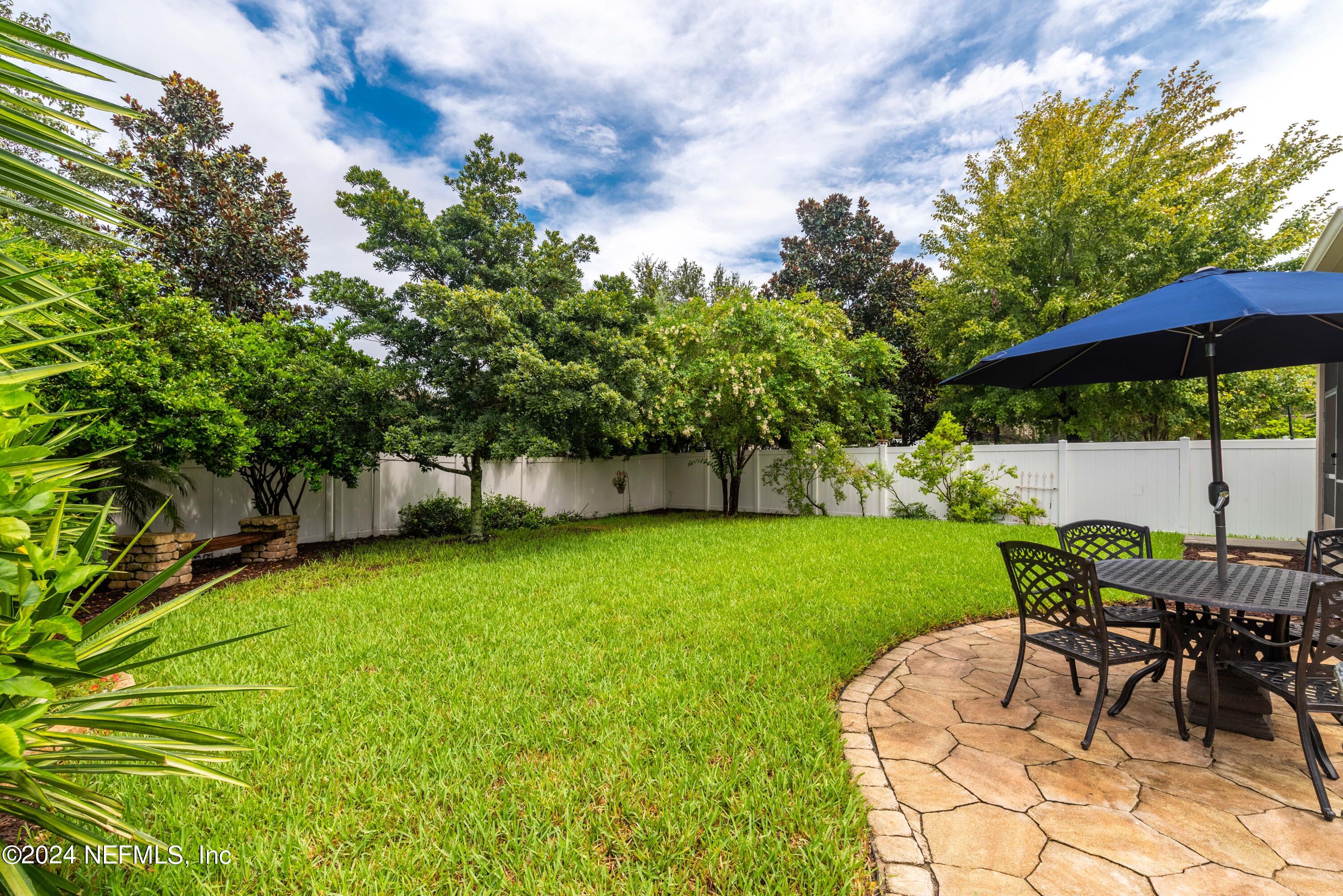 60 WINDSTONE Lane