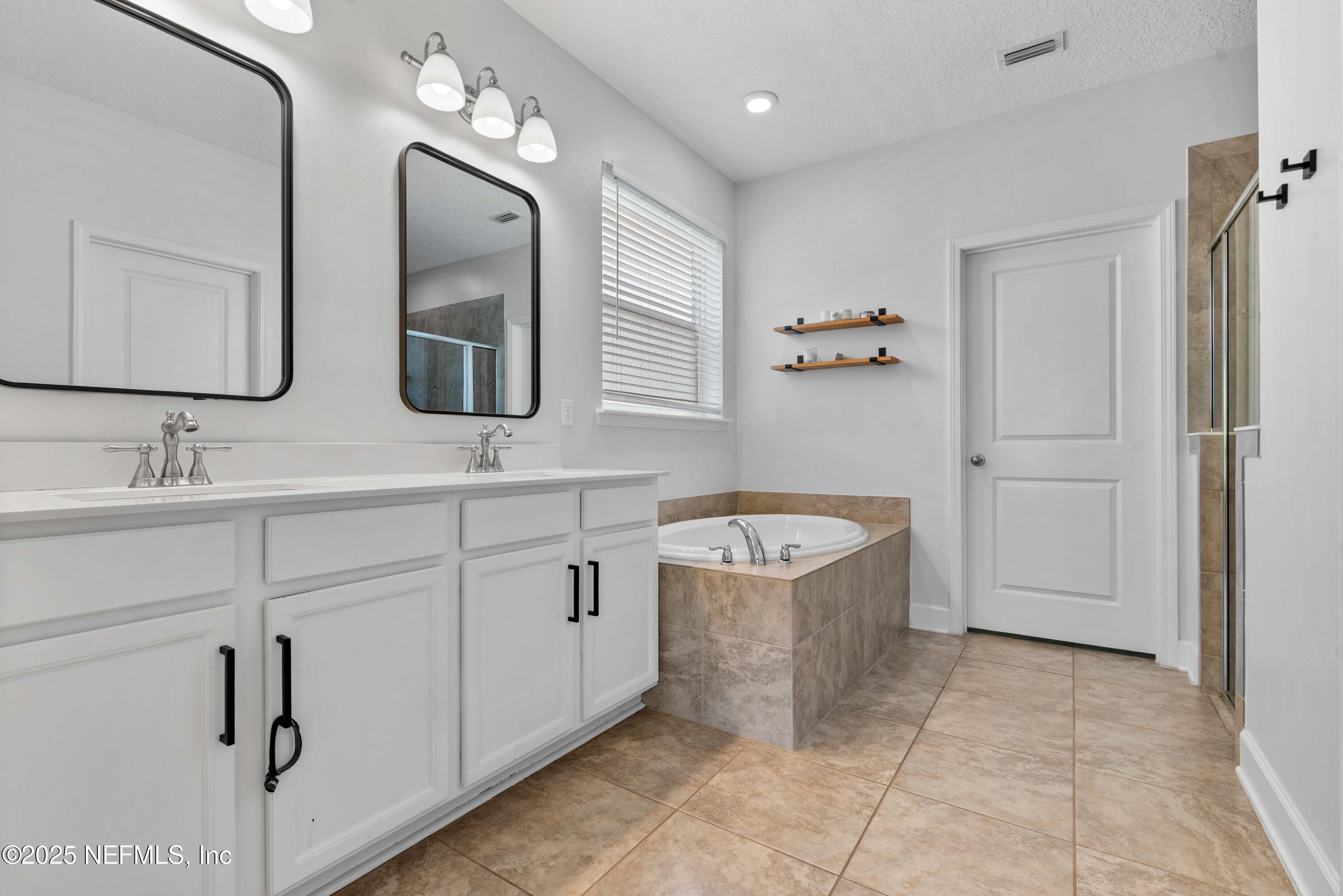 455 CITRUS RIDGE Drive