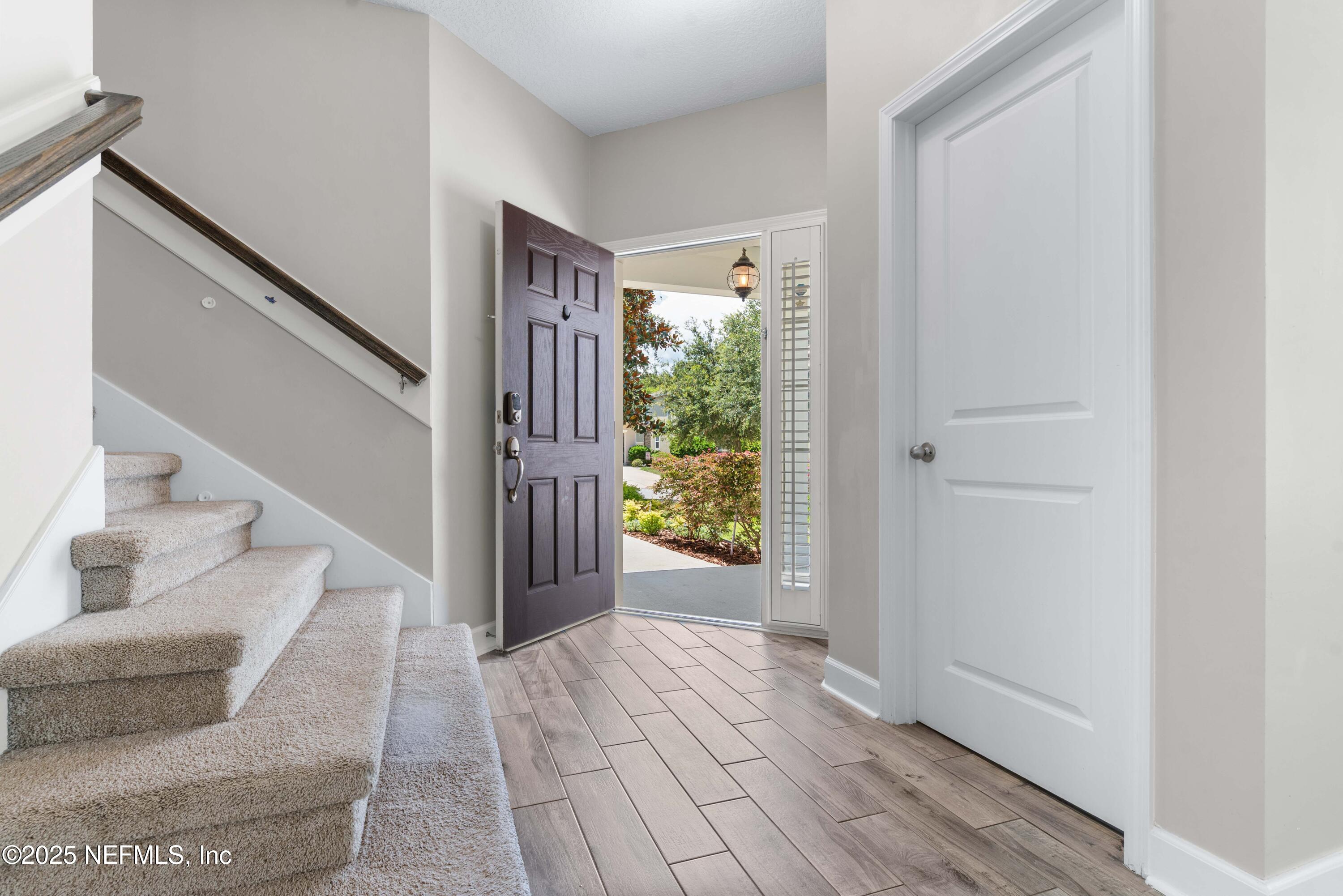 455 CITRUS RIDGE Drive