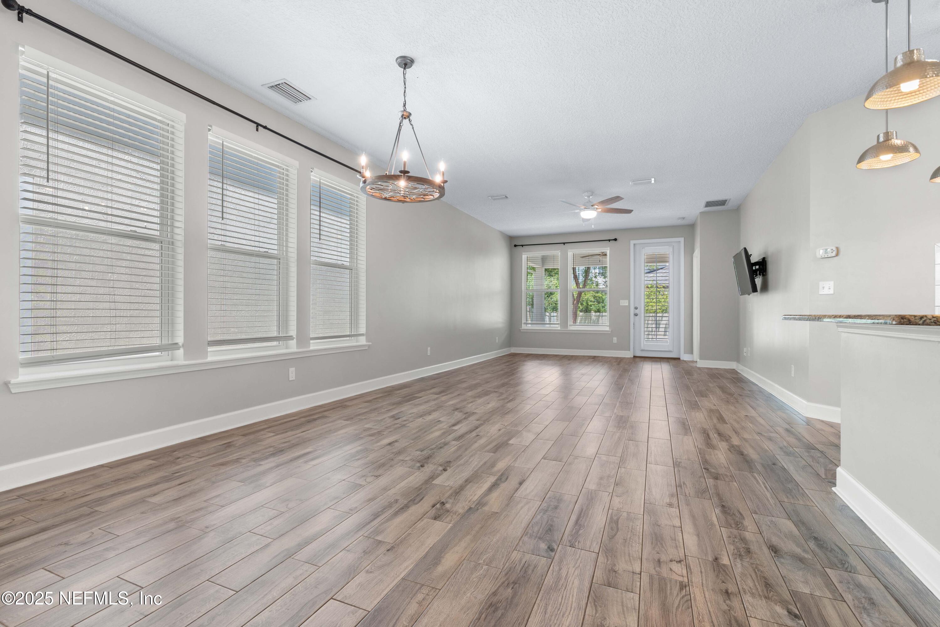 455 CITRUS RIDGE Drive
