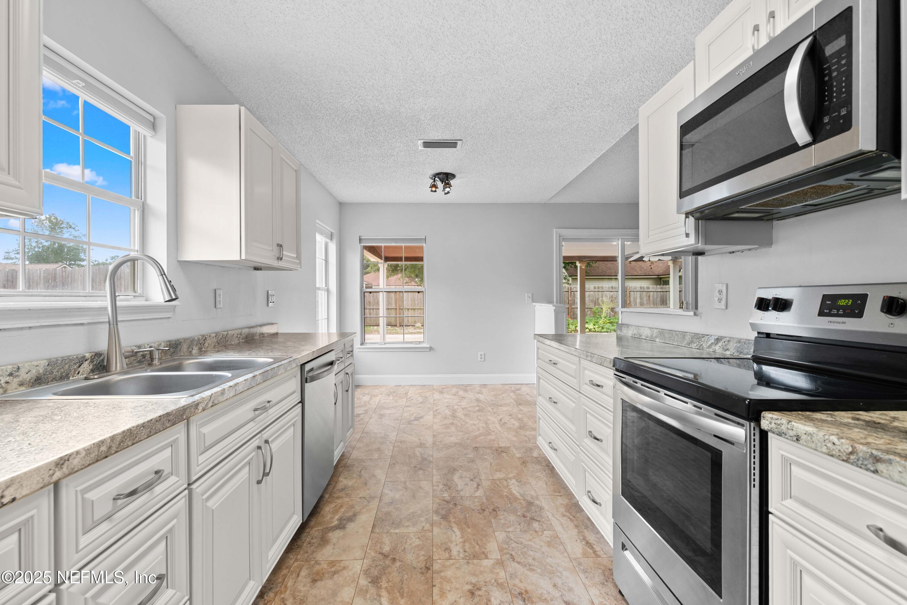 7685 ARANCIO Drive