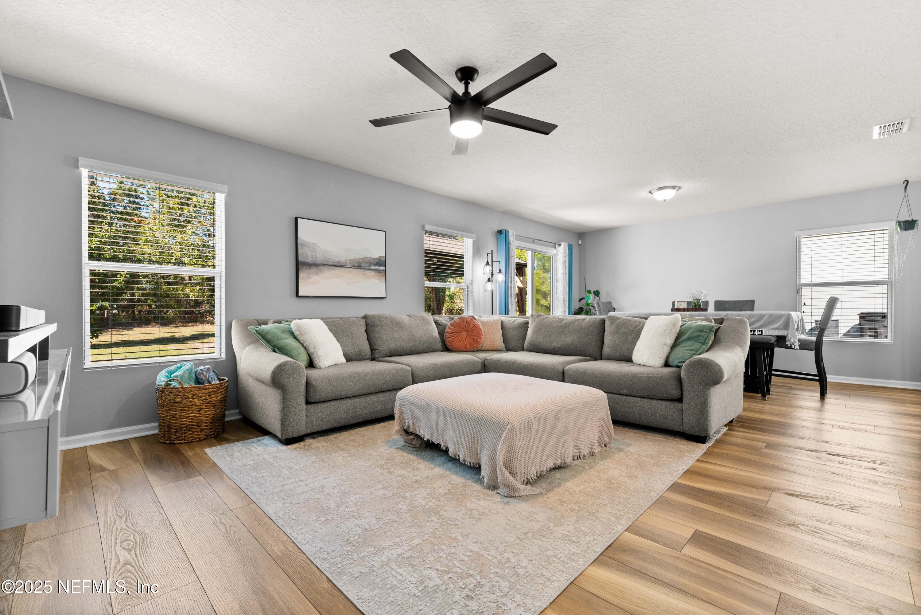 4060 GREAT FALLS Loop, Middleburg