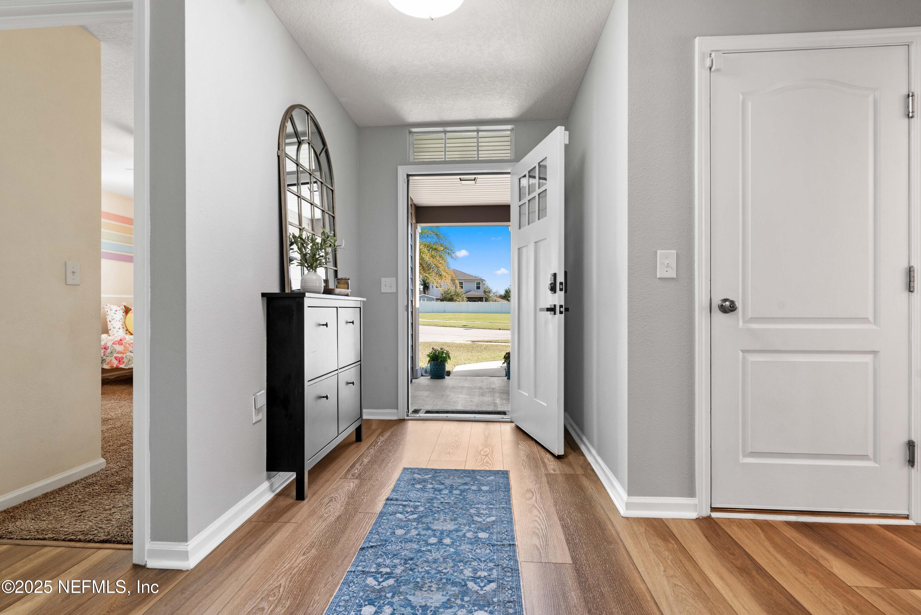 4060 GREAT FALLS Loop, Middleburg