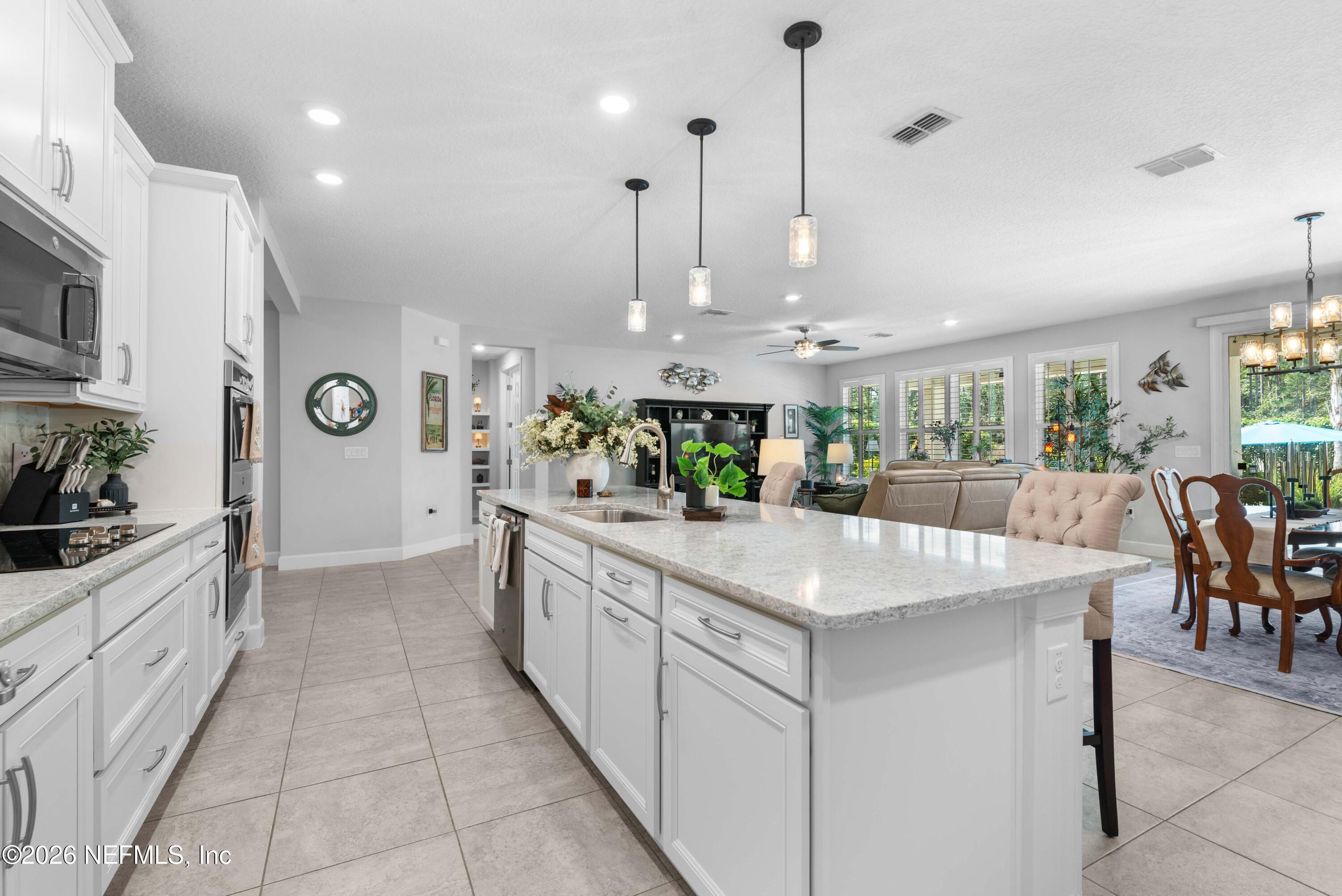 85021 MAJESTIC WALK Boulevard