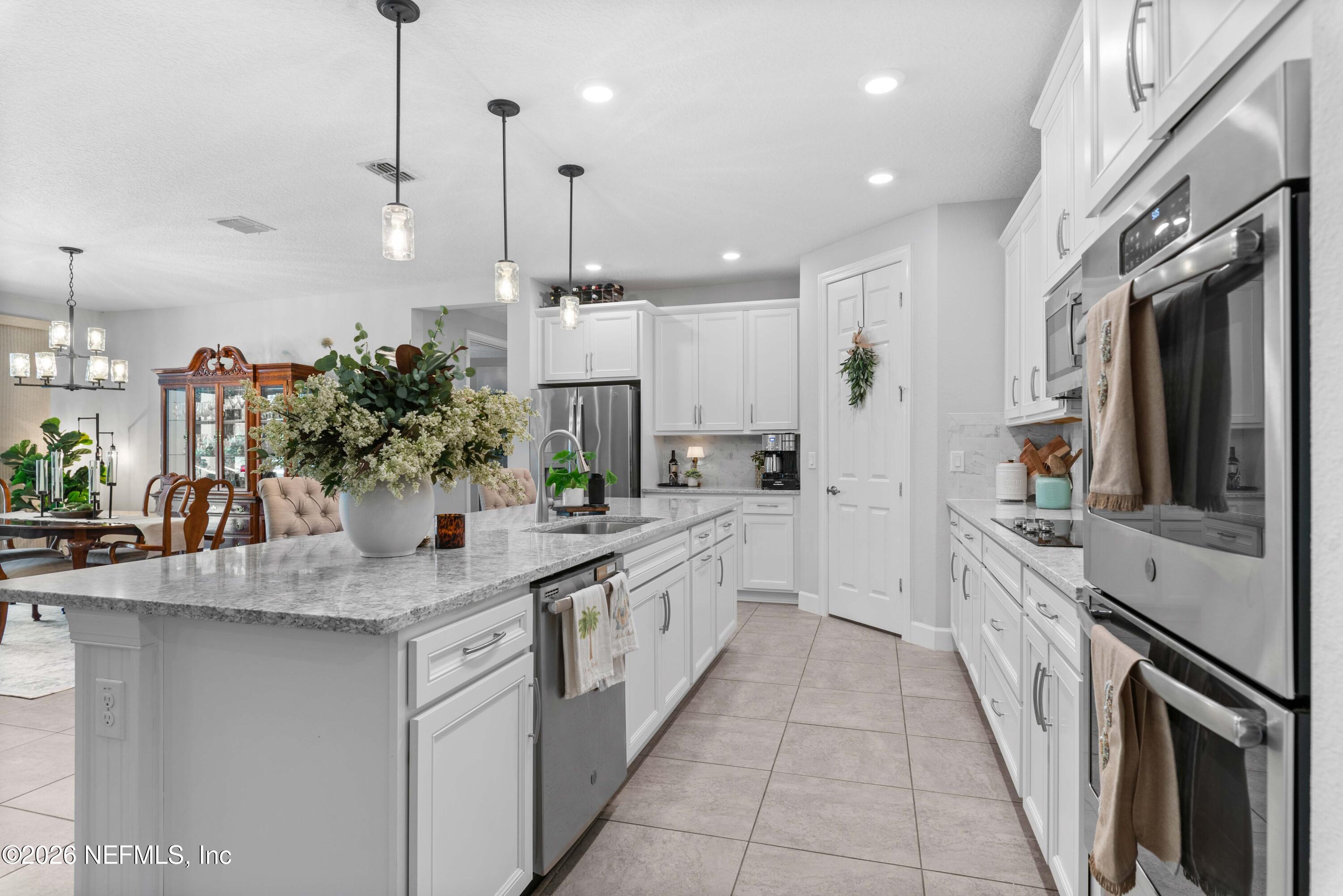 85021 MAJESTIC WALK Boulevard