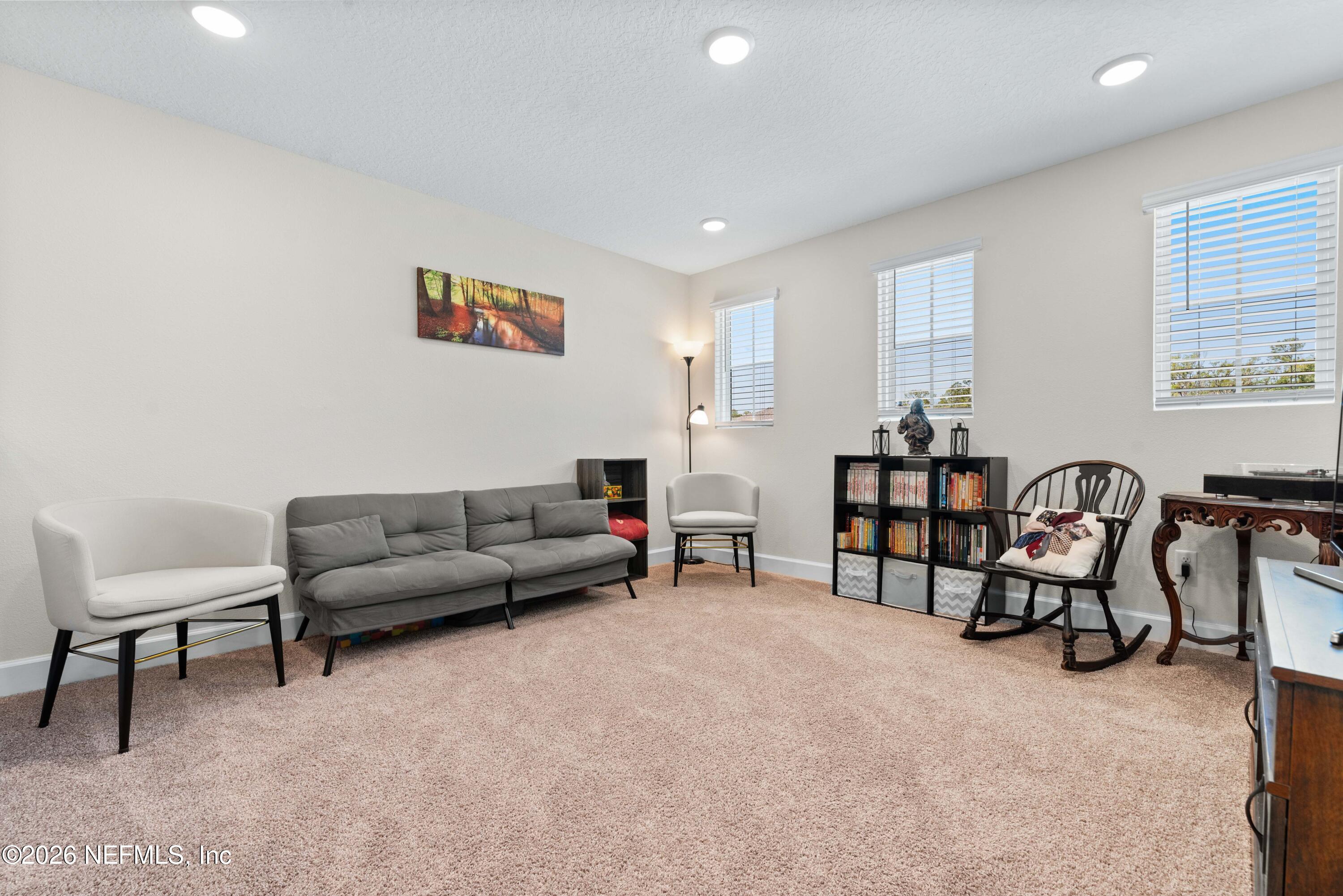 95402 WOODBRIDGE Parkway