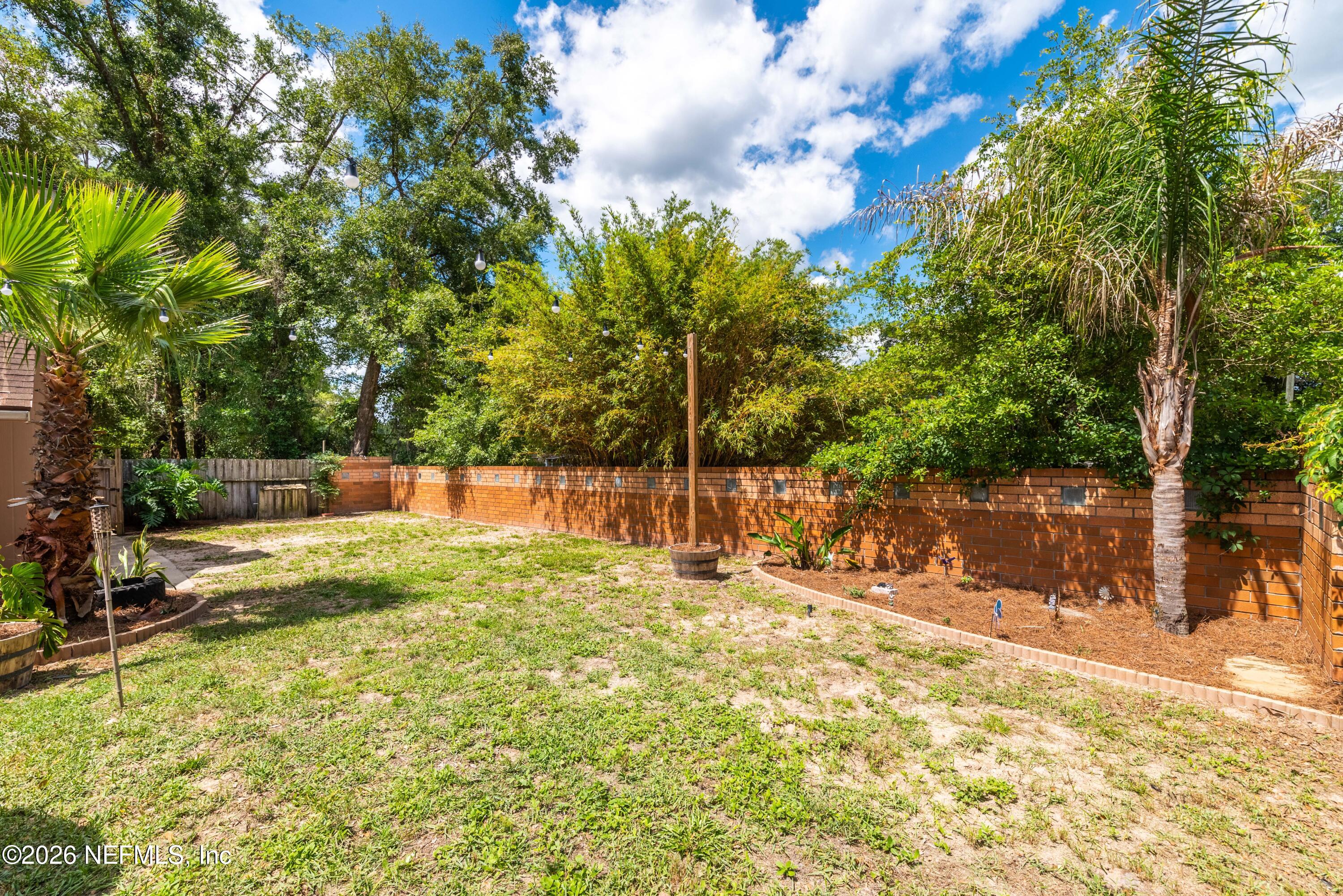 2096 ALLISON Court