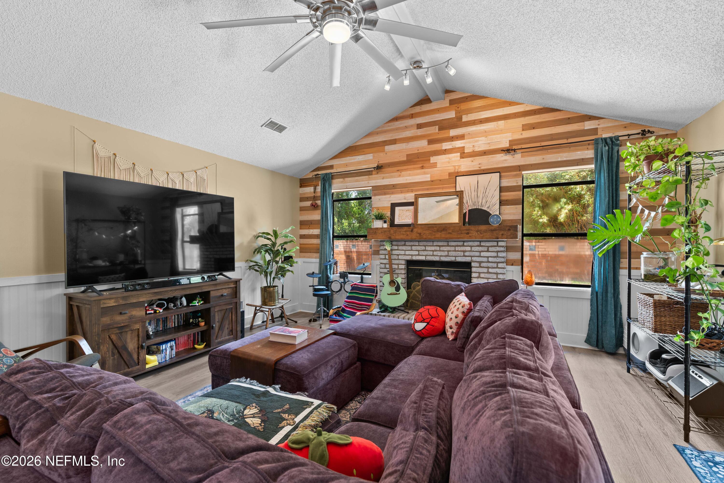 2096 ALLISON Court