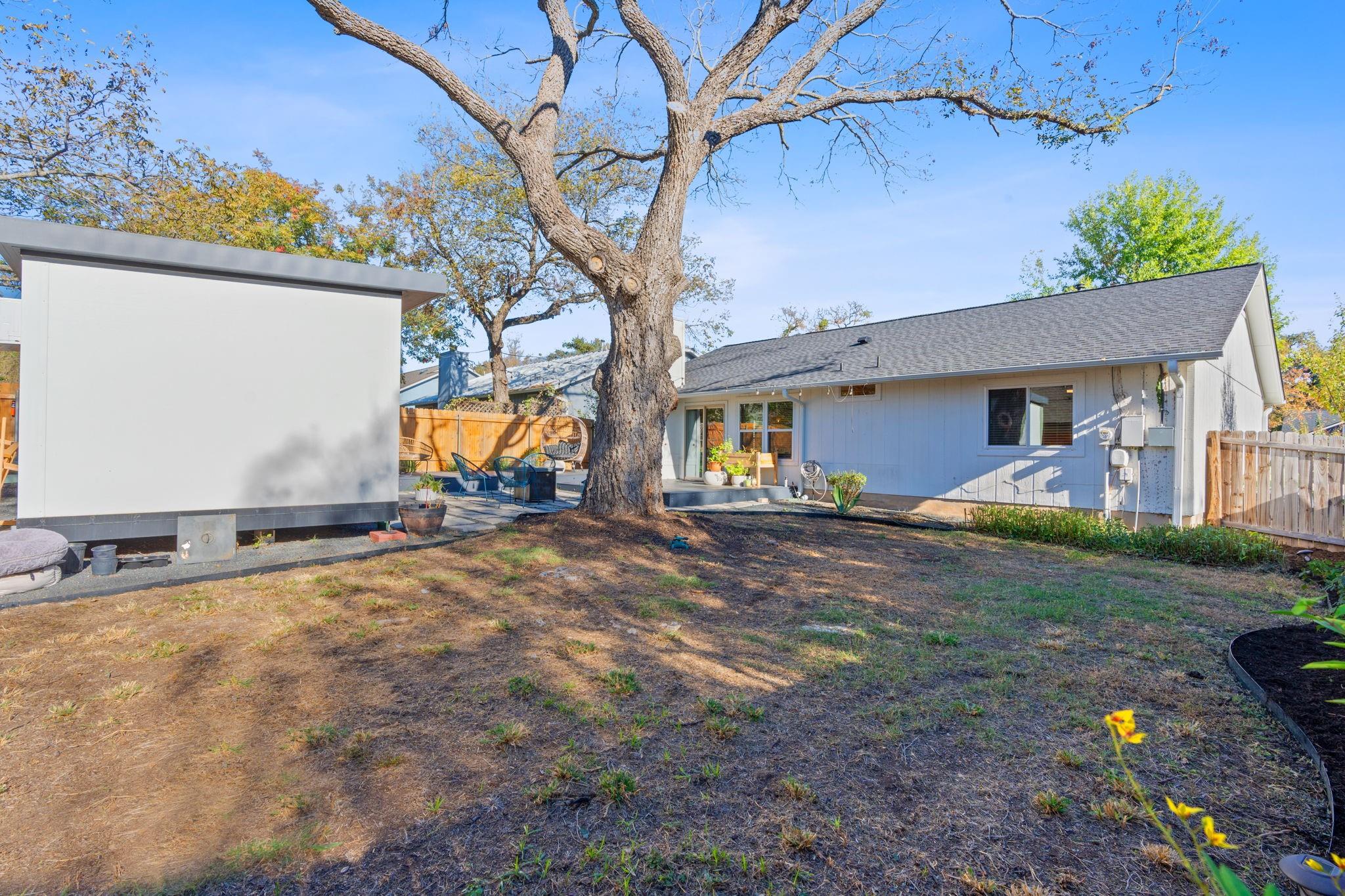 4916 Transit CIR