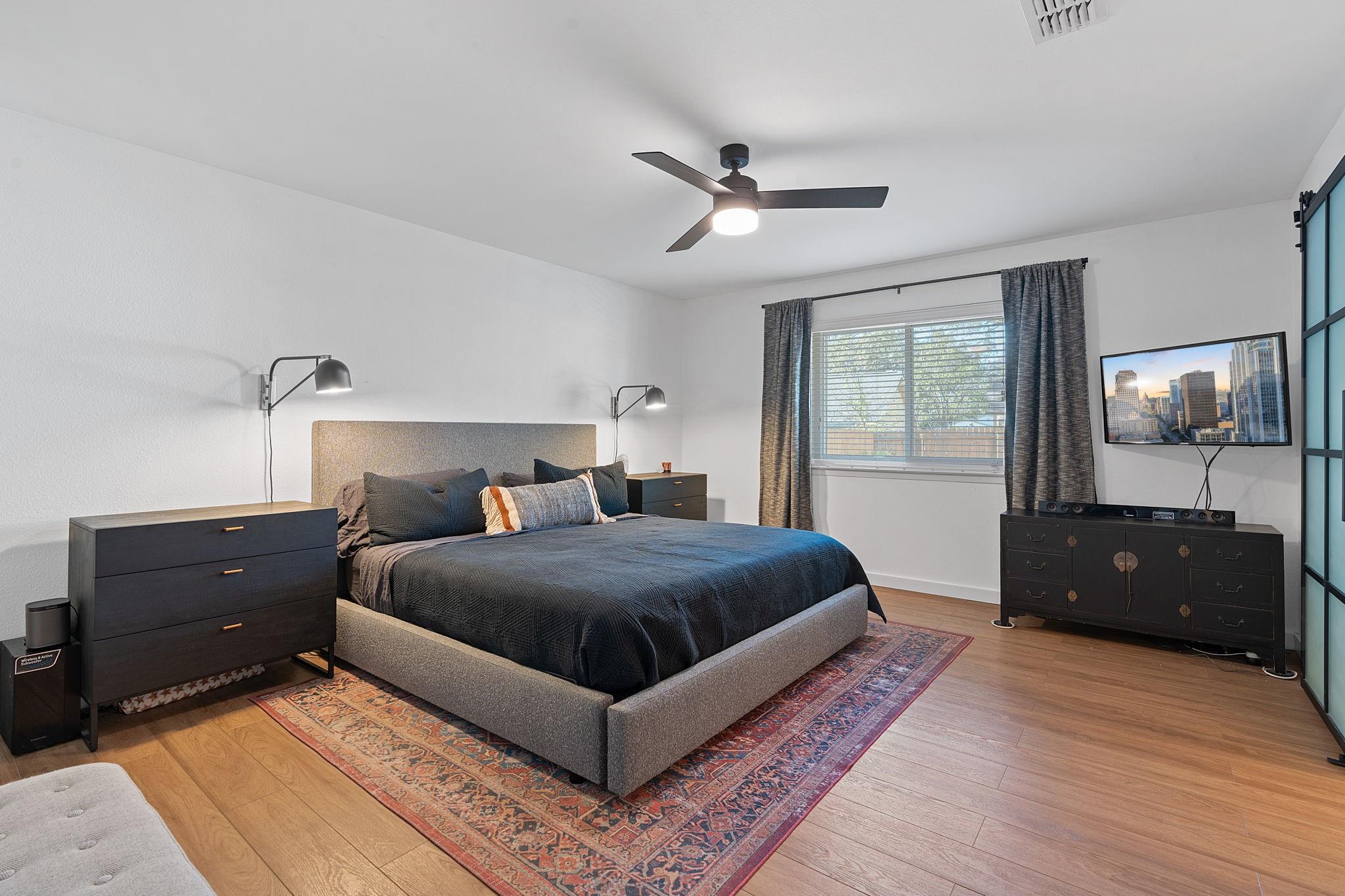4916 Transit CIR