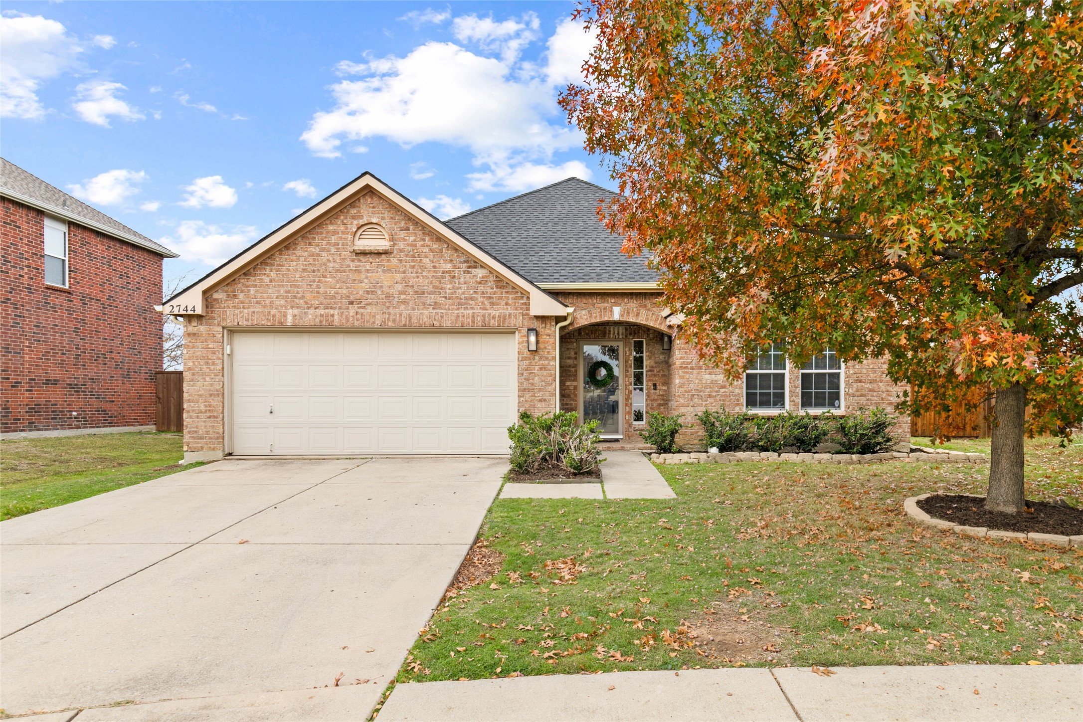 2744 Winterberry Lane