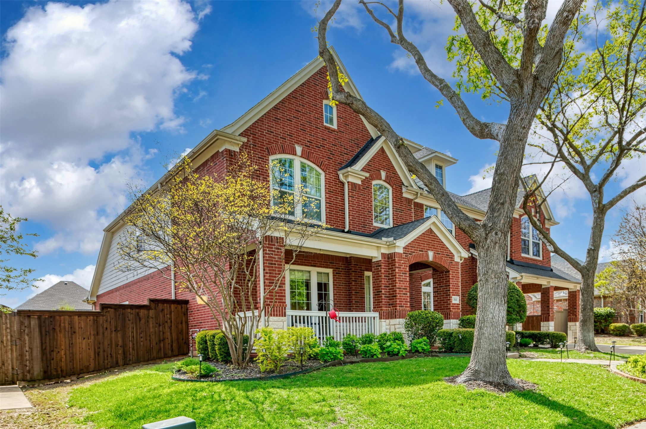 7113 Oakbury Lane