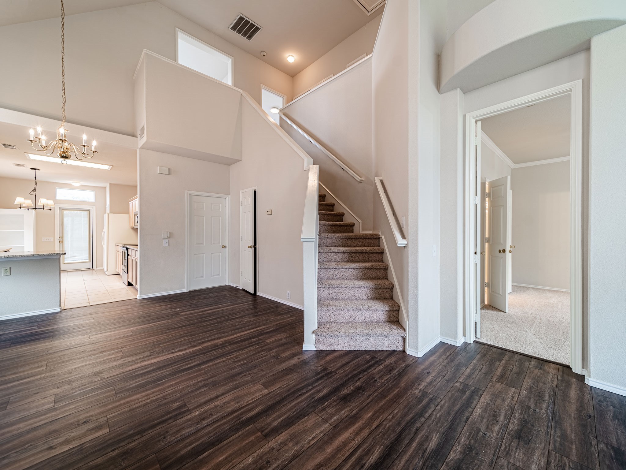 6870 Winston Drive