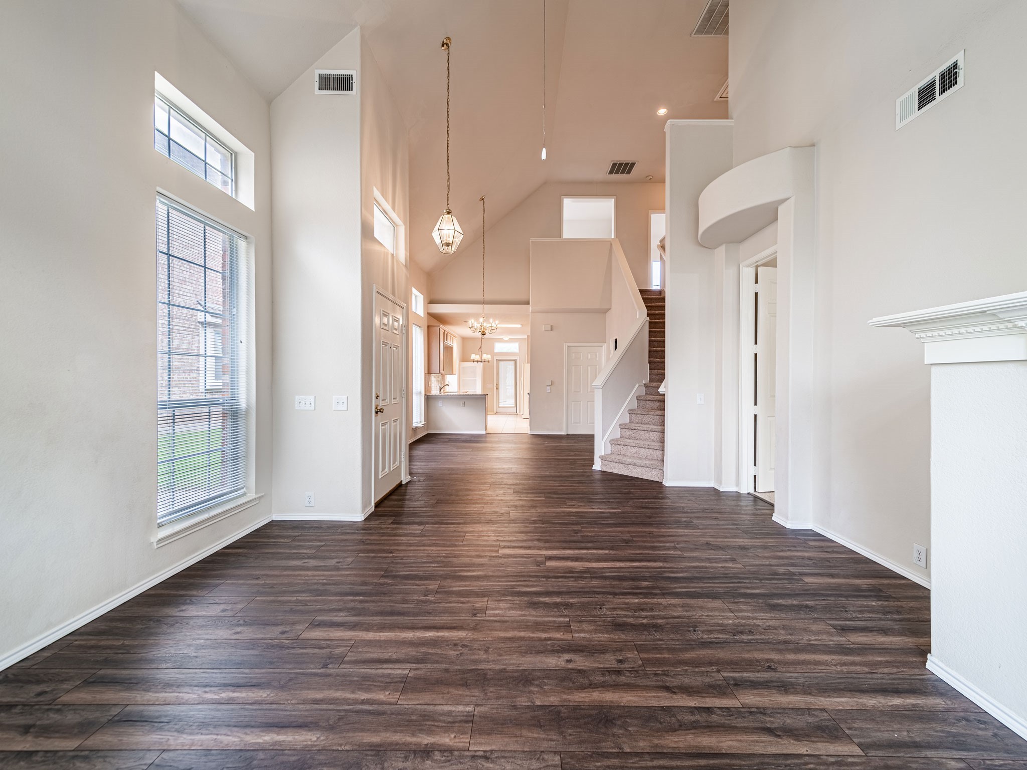 6870 Winston Drive