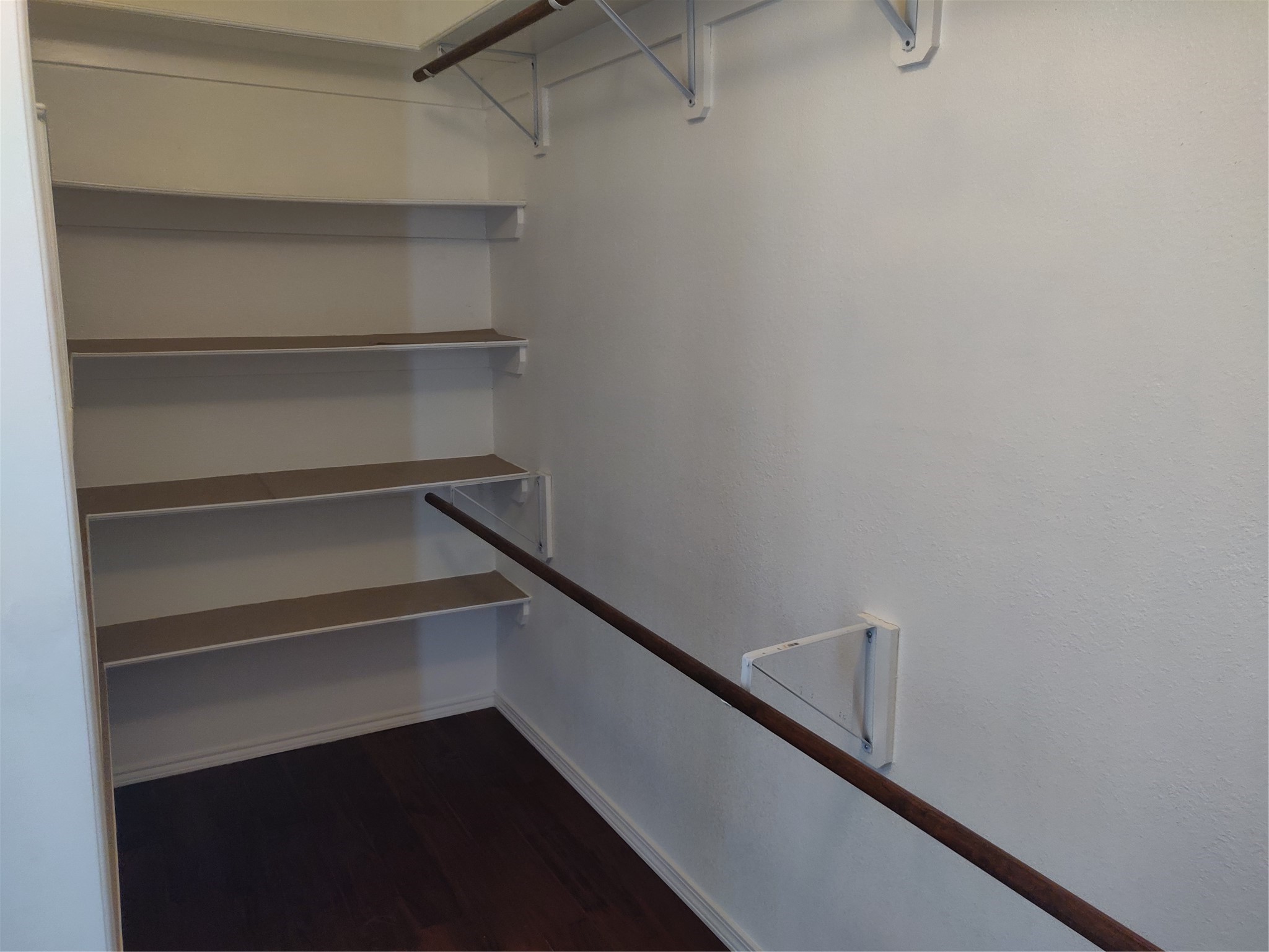 10021 Queens Road