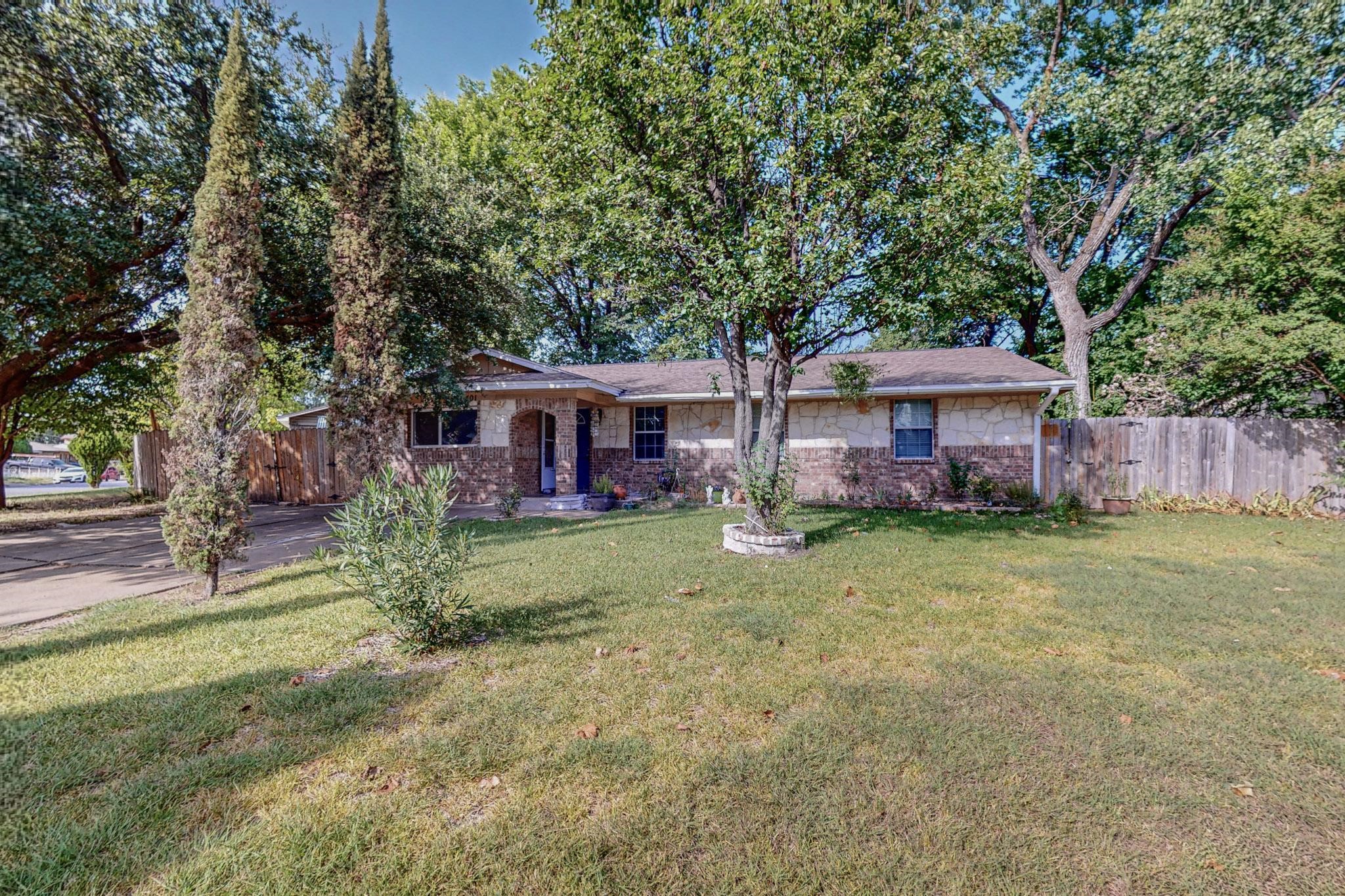 401 Moonlight Drive