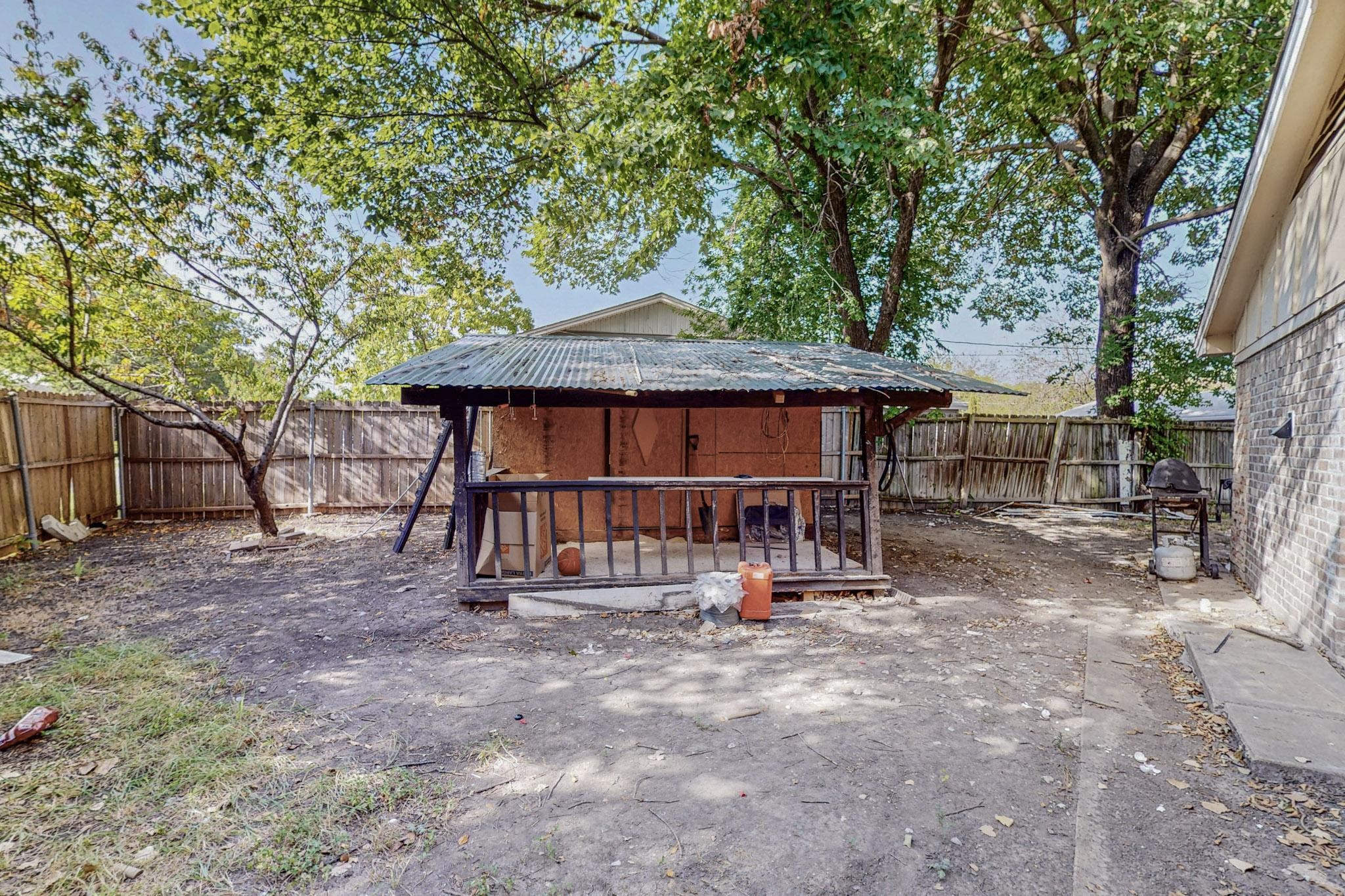 401 Moonlight Drive