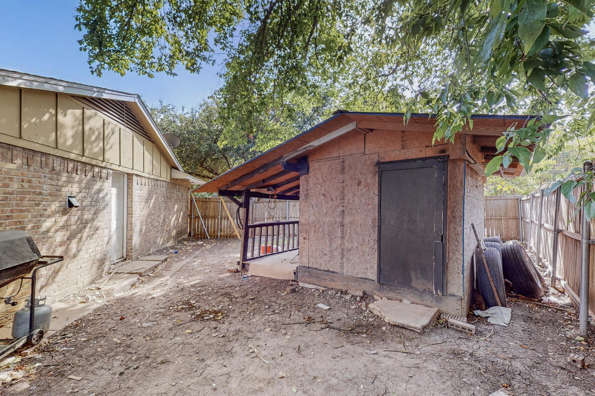 401 Moonlight Drive