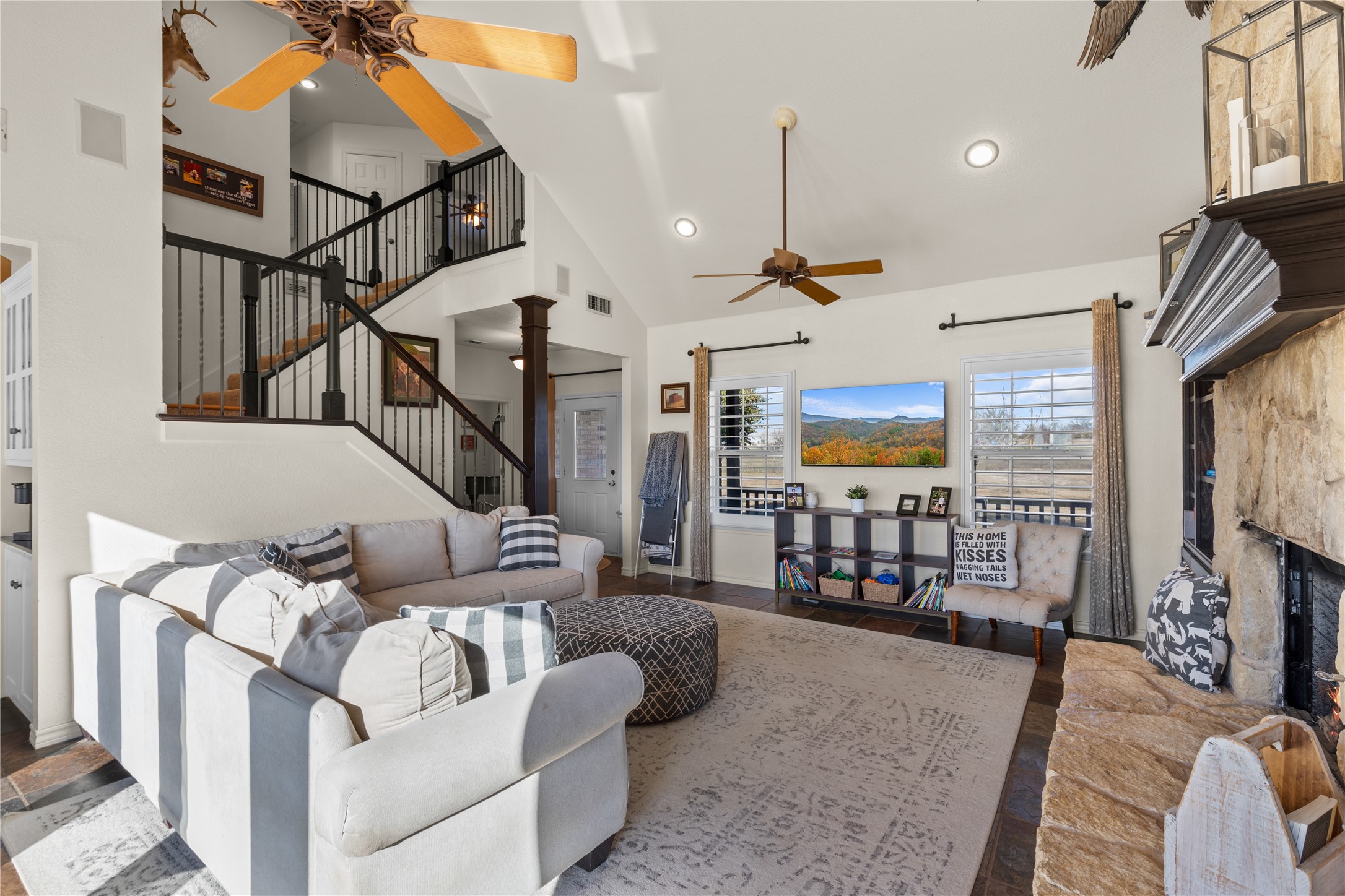 11027 Farmington Road