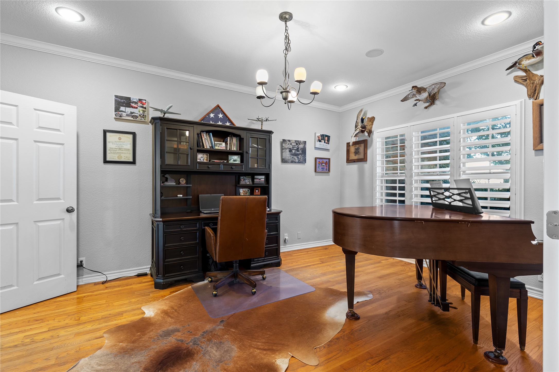11027 Farmington Road