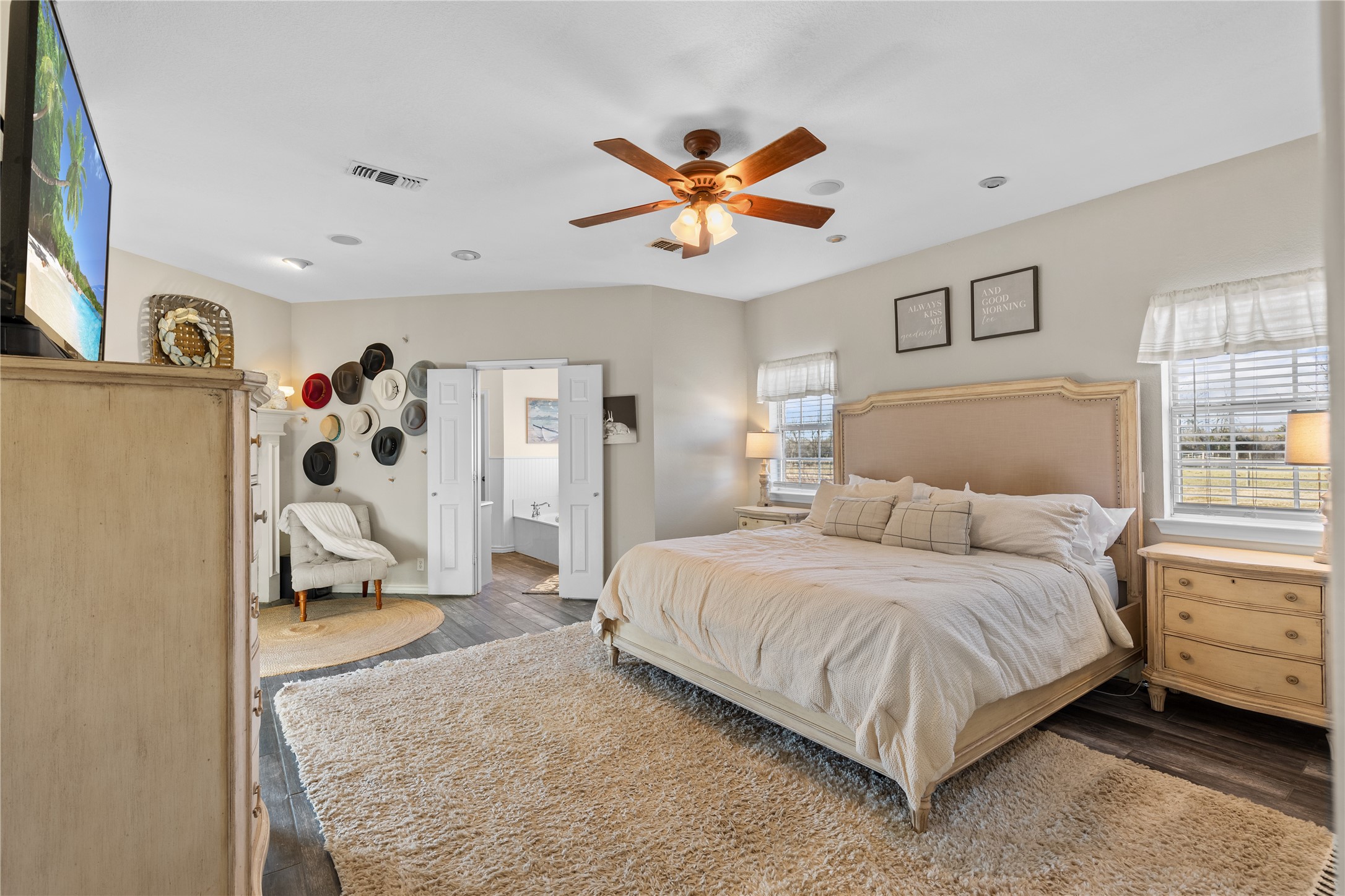 11027 Farmington Road