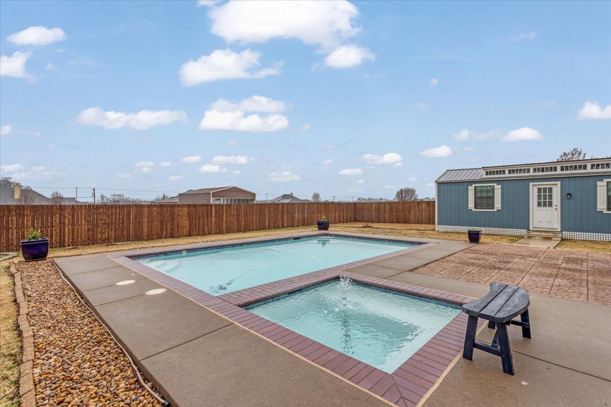 1754 Sportsman Lane
