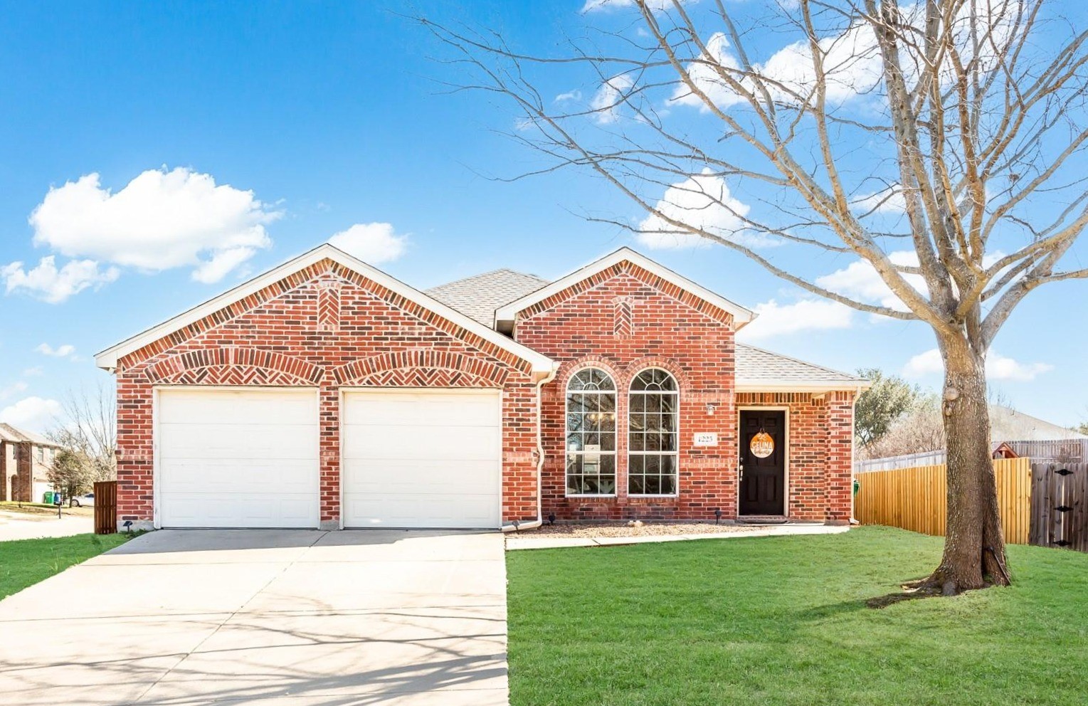 1225 Stone Lane
