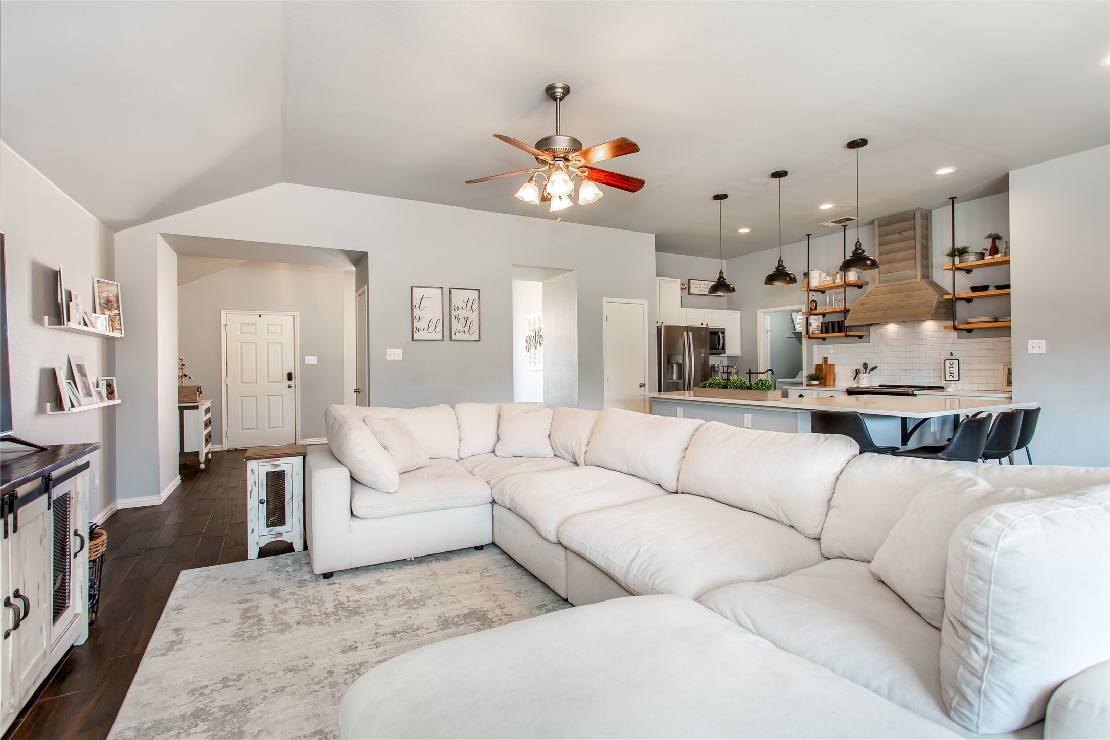 1225 Stone Lane