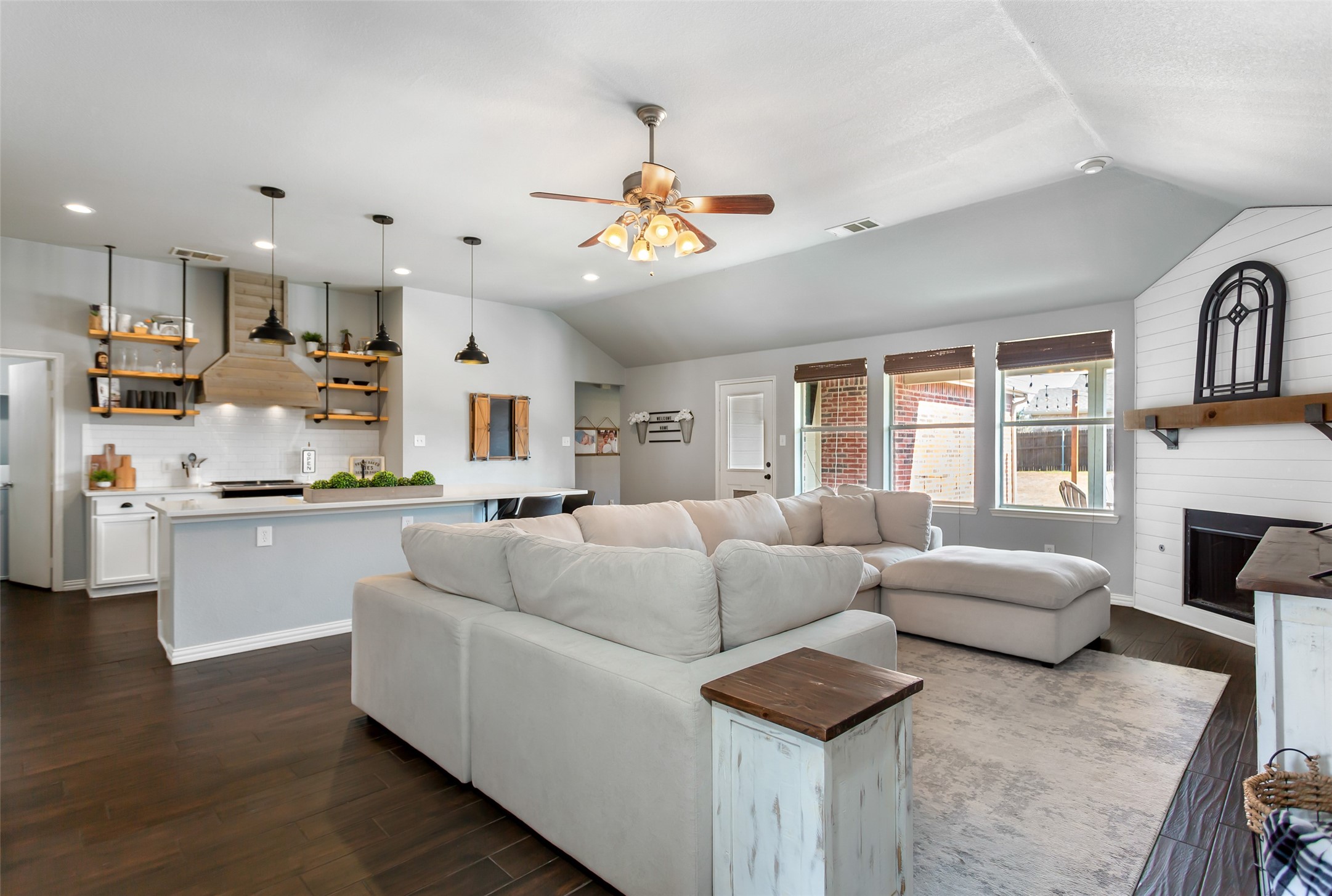 1225 Stone Lane