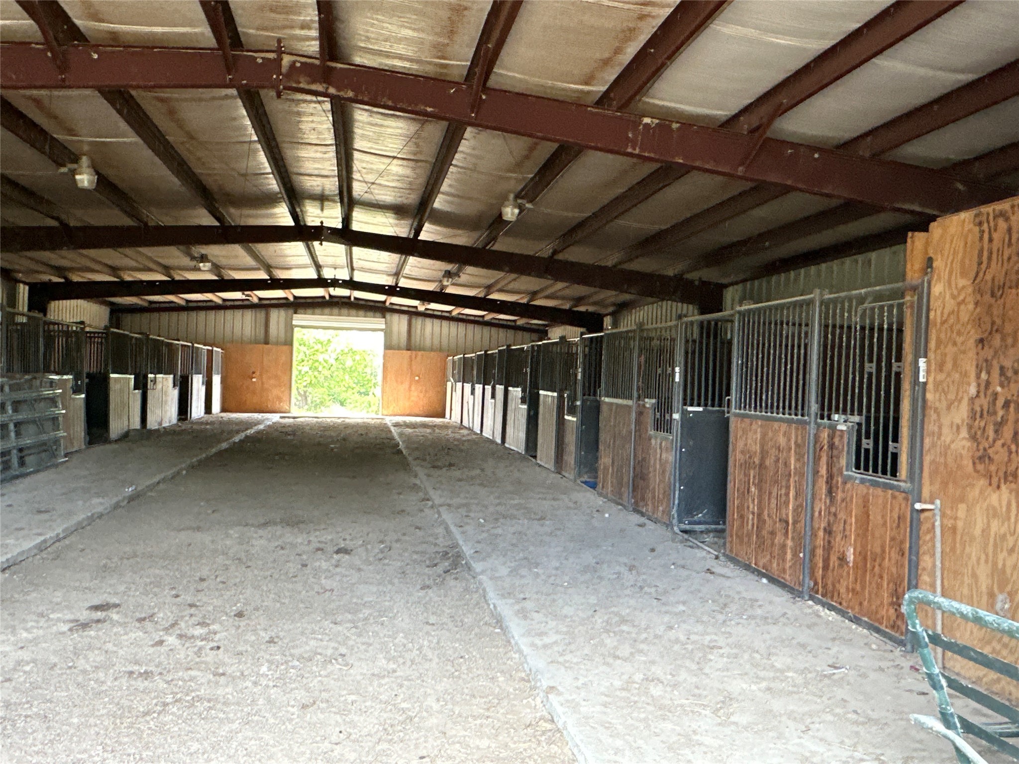 1703 County Road 4605