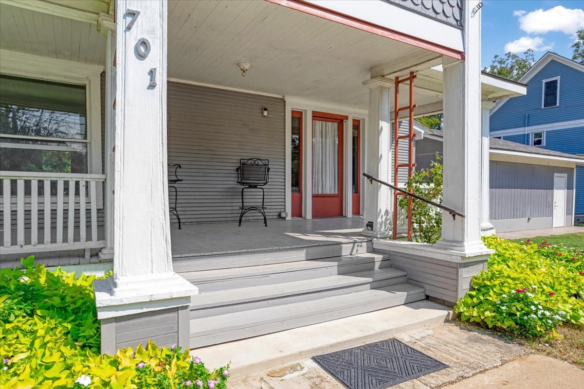 701 E Main Street