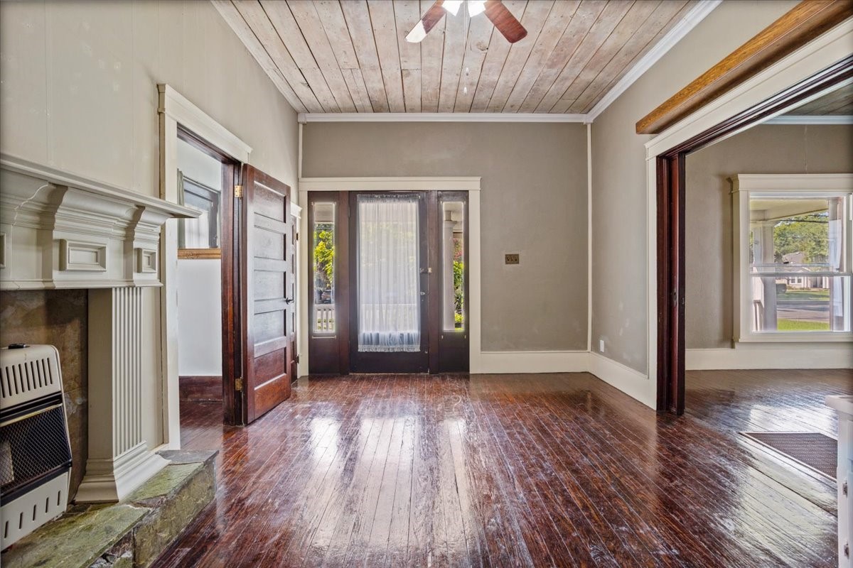 701 E Main Street