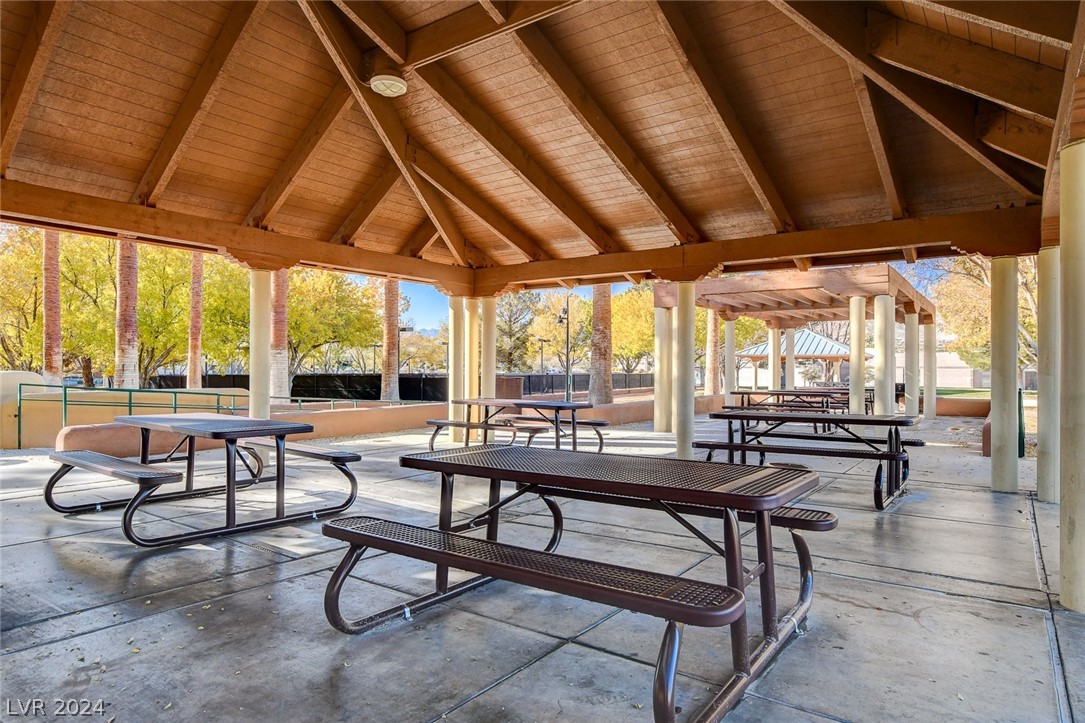 9516 Cedar Heights Avenue