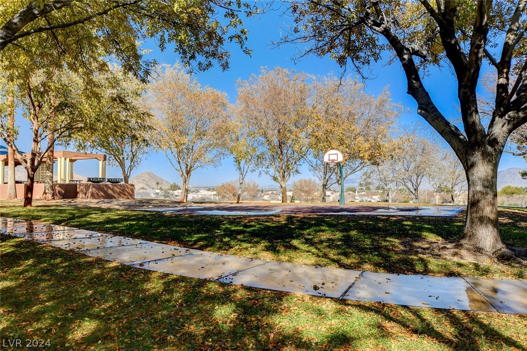 9516 Cedar Heights Avenue