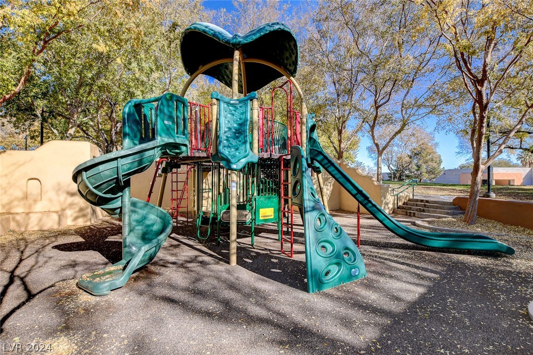 9516 Cedar Heights Avenue