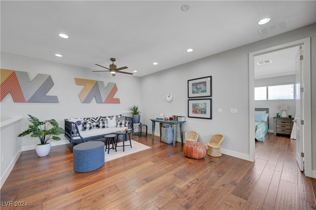 7859 West Wigwam Avenue