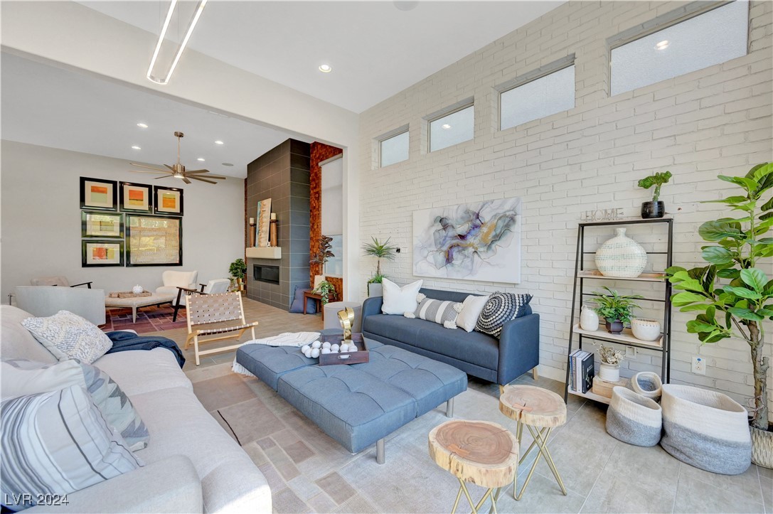 7859 West Wigwam Avenue