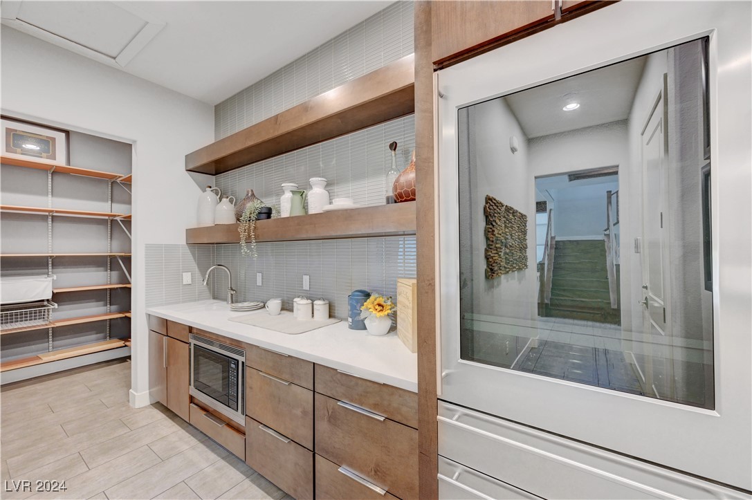 7859 West Wigwam Avenue