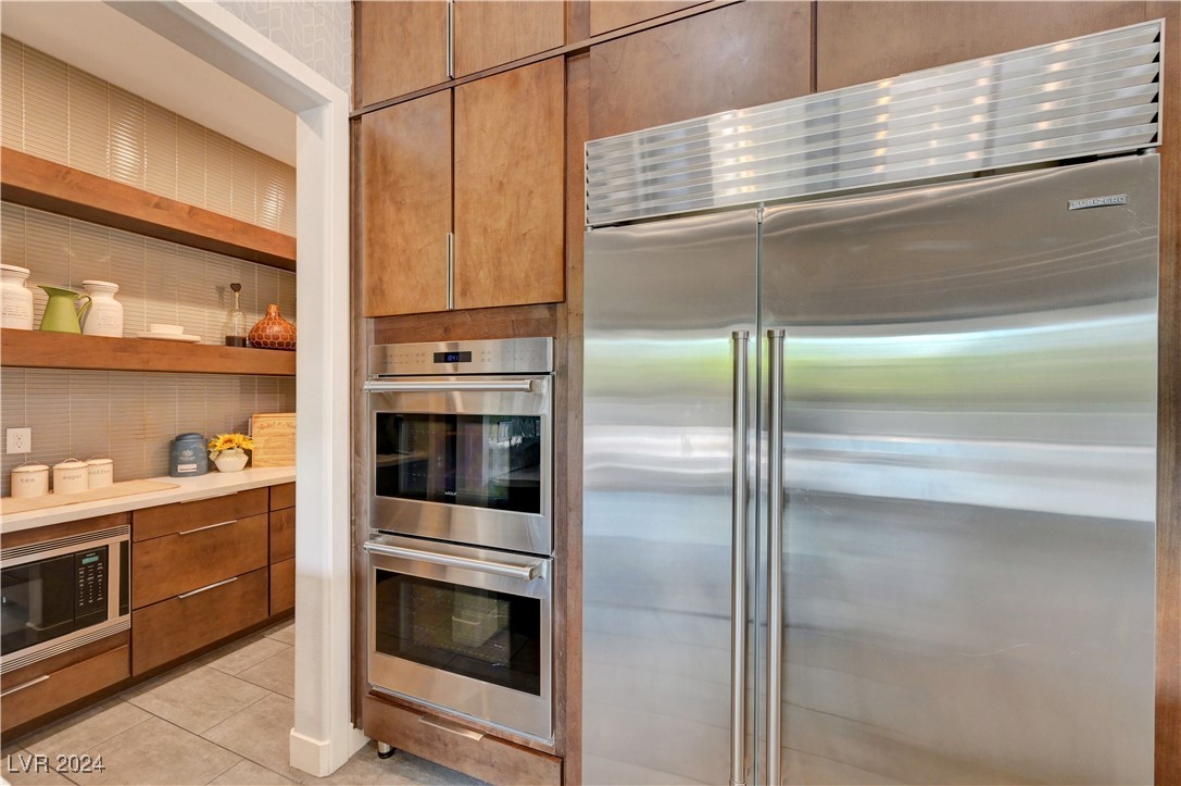 7859 West Wigwam Avenue