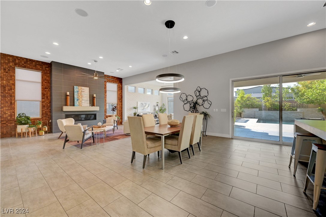 7859 West Wigwam Avenue