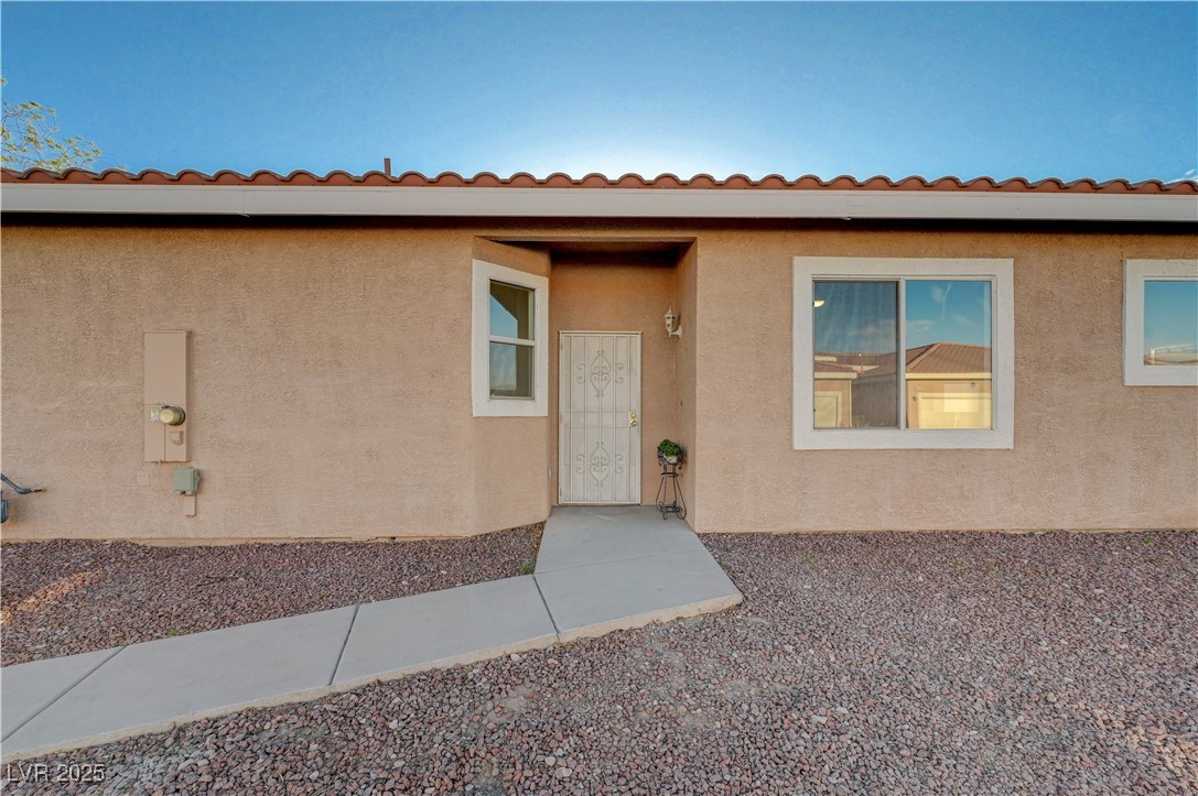 2852 Red Court