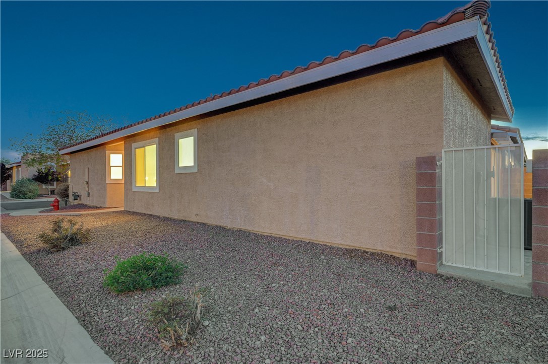 2852 Red Court