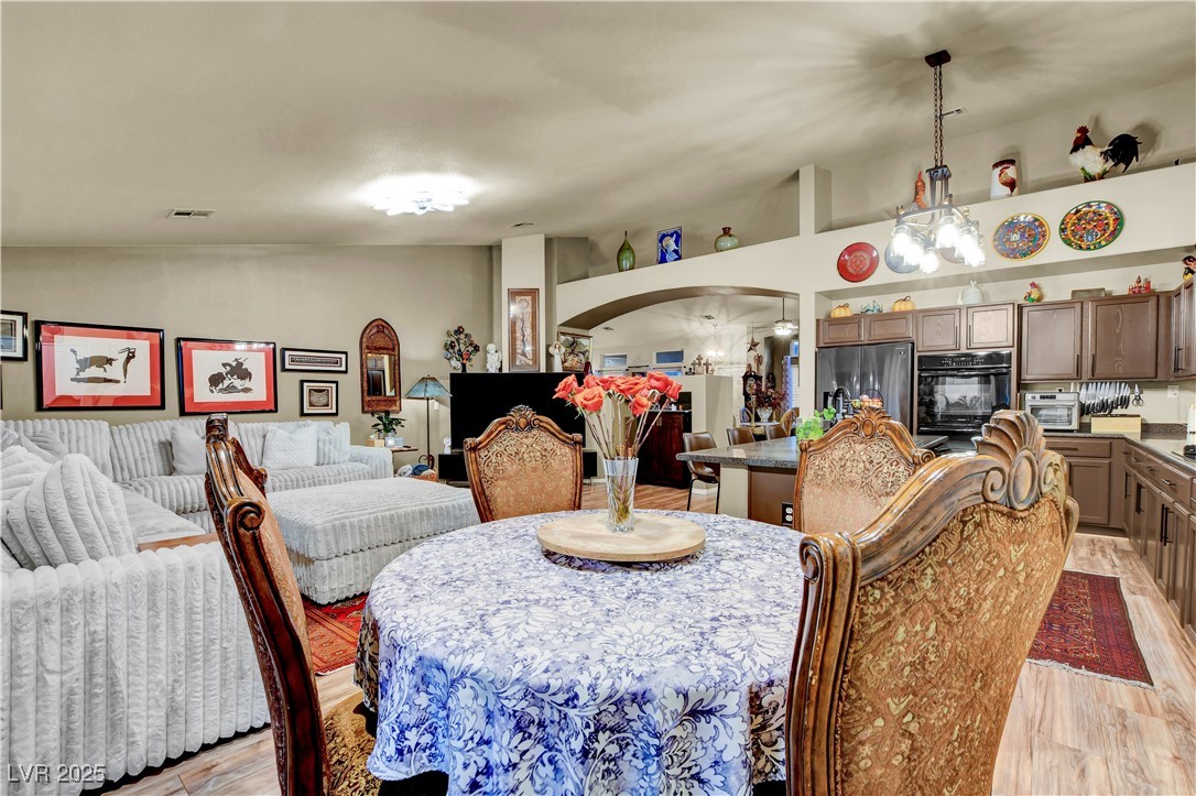 913 Bear Mountain Avenue