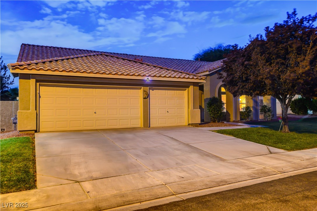 913 Bear Mountain Avenue