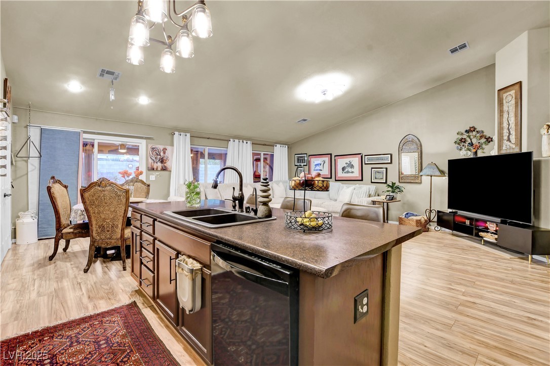 913 Bear Mountain Avenue